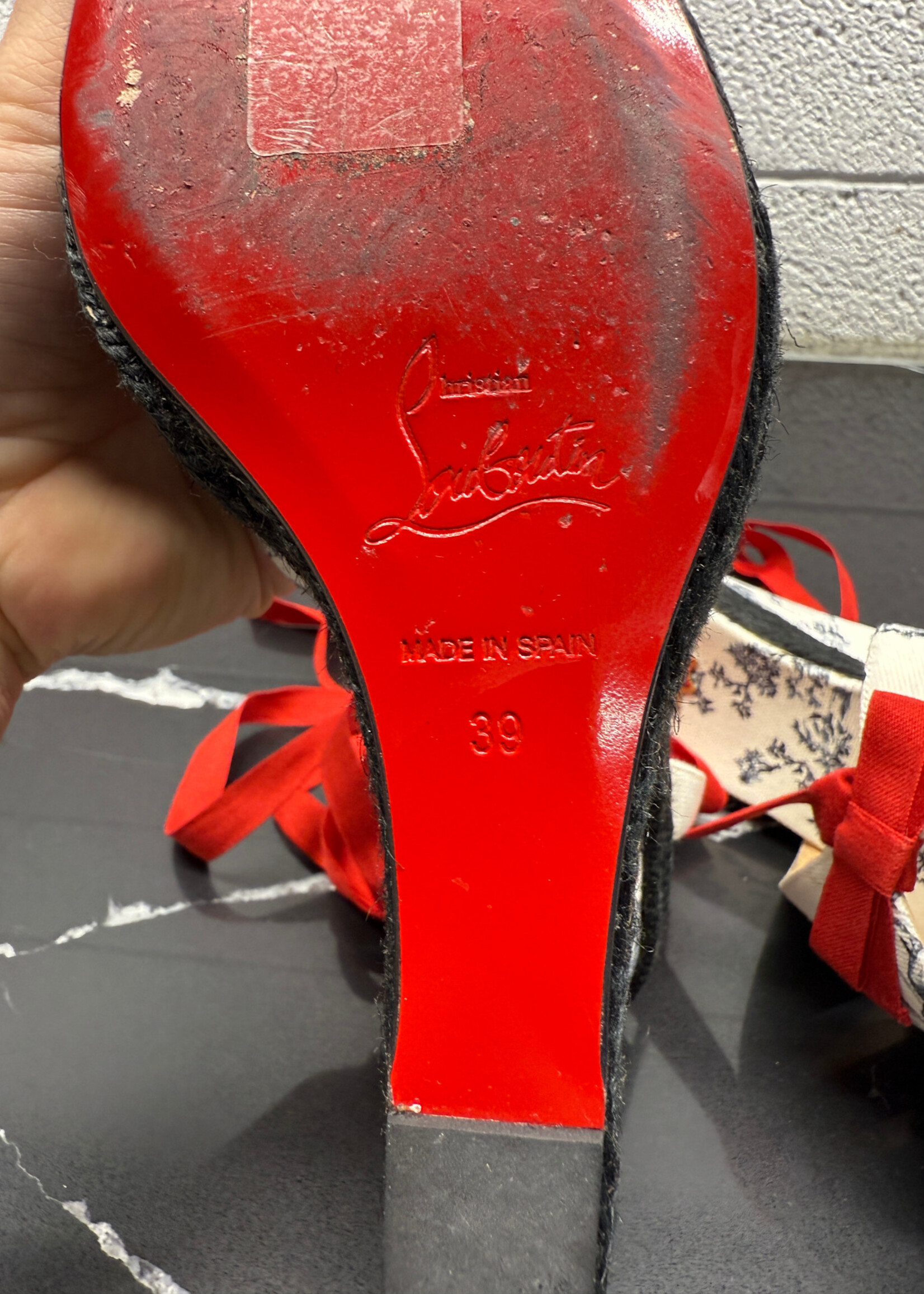 Louboutin Isabelle 20th Anniversary Wedge 39/8