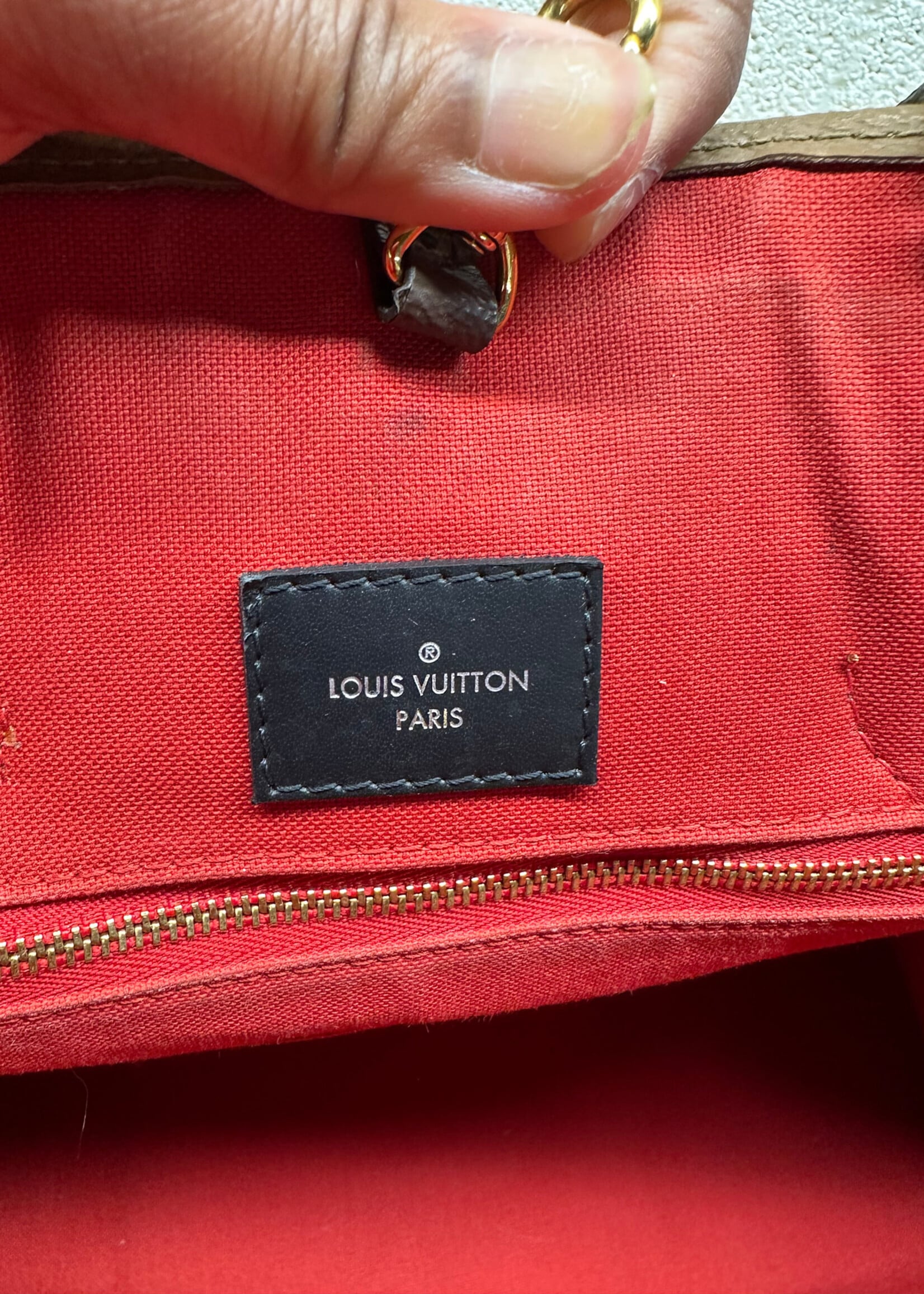 Louis Vuitton 2019 On the Go GM