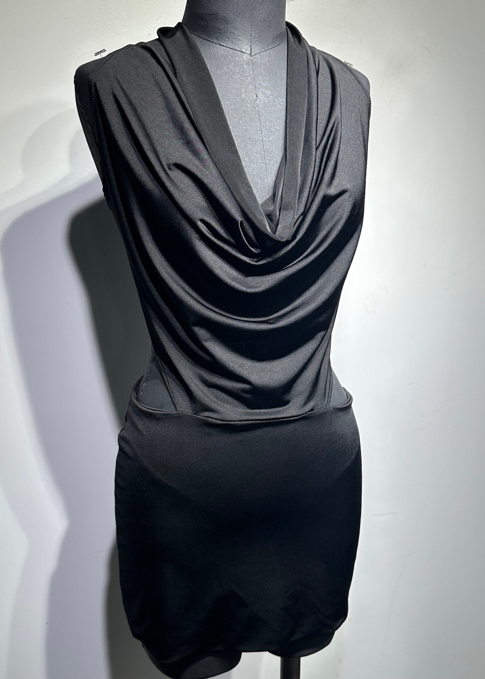 Forever 21 2000s Black Open Back Dress S