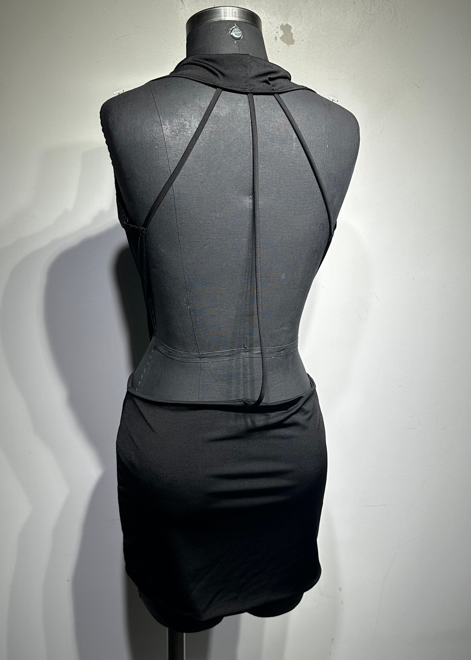 Forever 21 2000s Black Open Back Dress S
