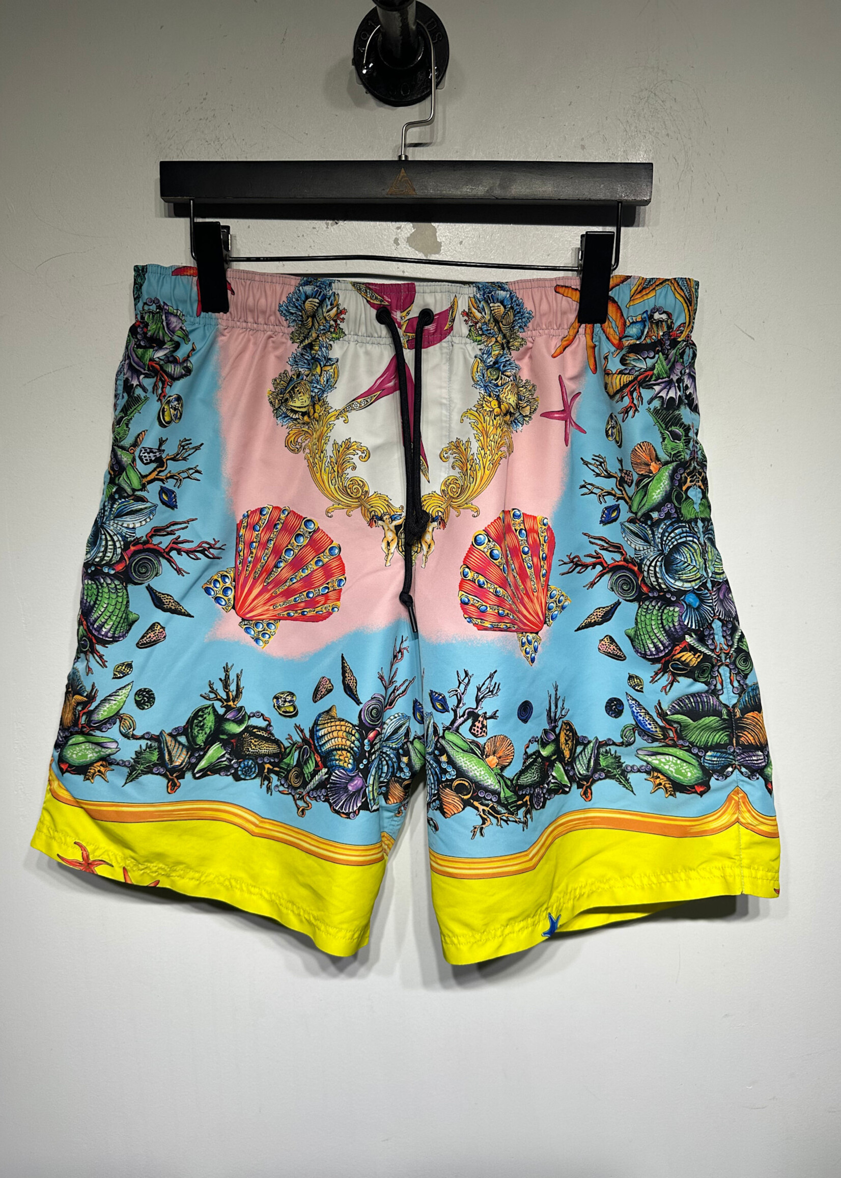 Versace Underwater Print Shorts Masc 32-34