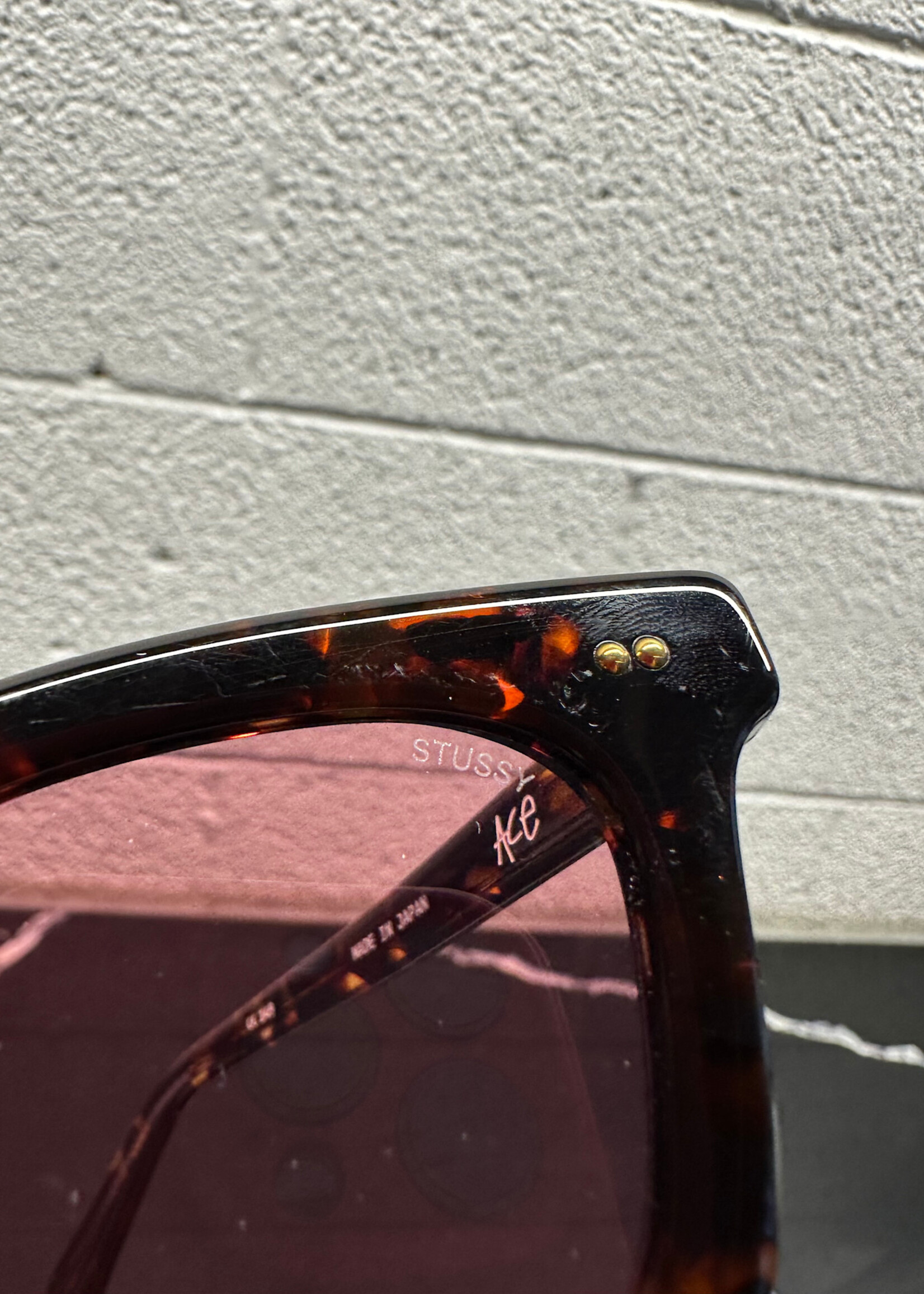 Stussy Sunglasses WITH CASE