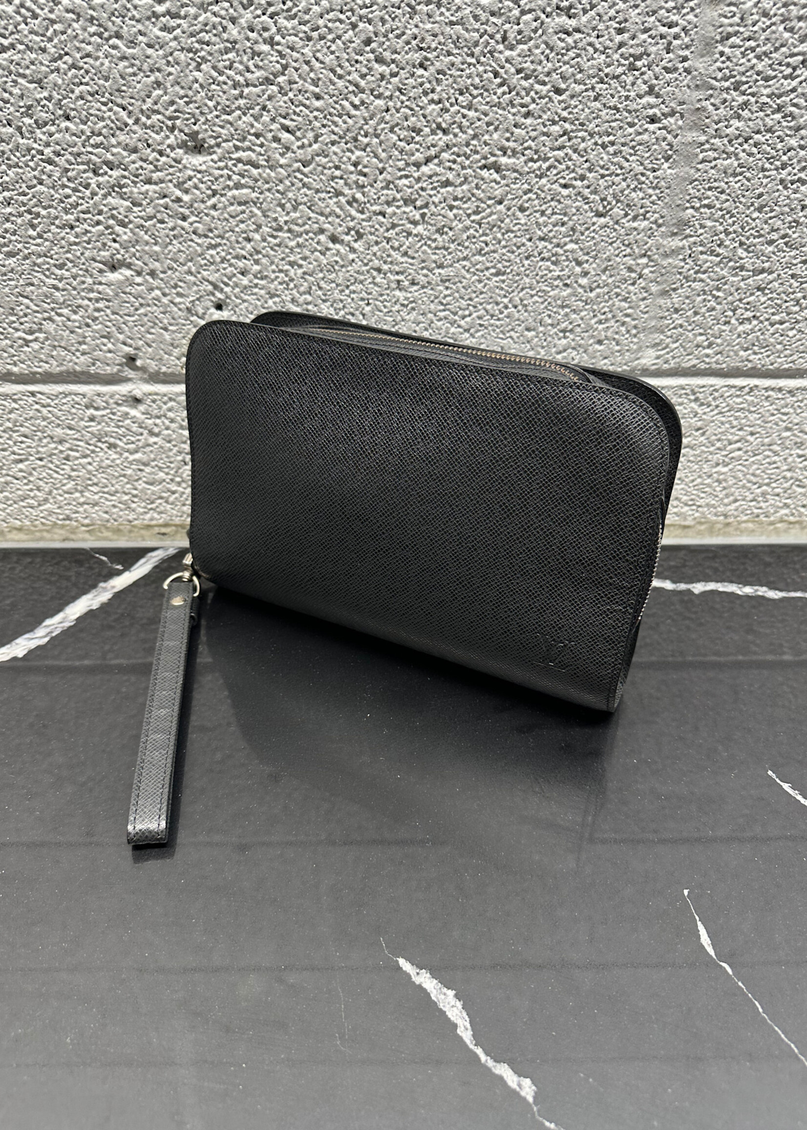 Louis Vuitton Grey Mini Zippy Bag