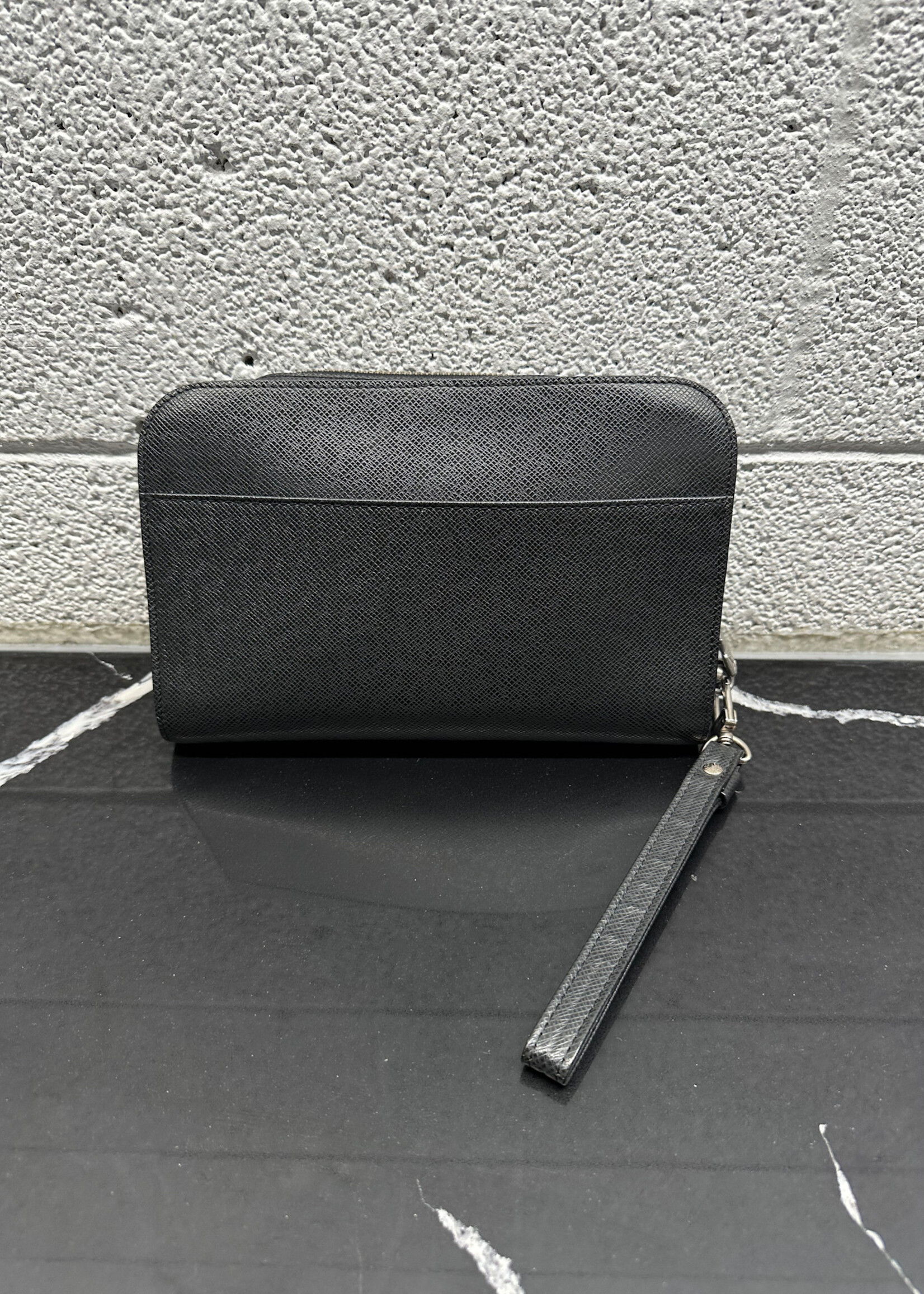 Louis Vuitton Grey Mini Zippy Bag