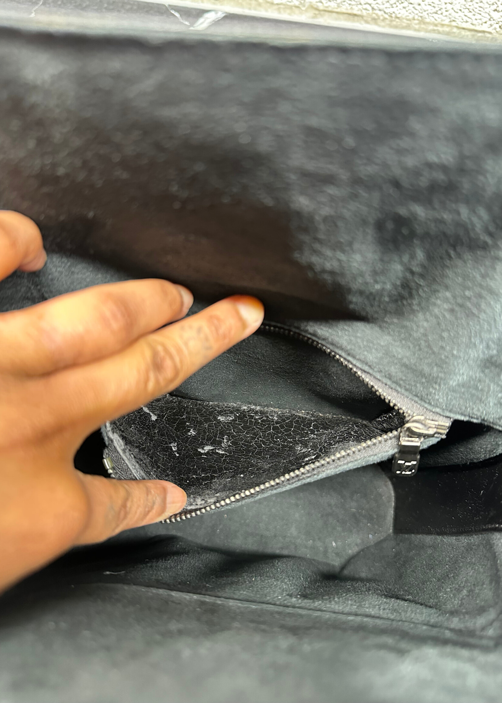 Louis Vuitton Black Epi Leather Sac Seau Bag