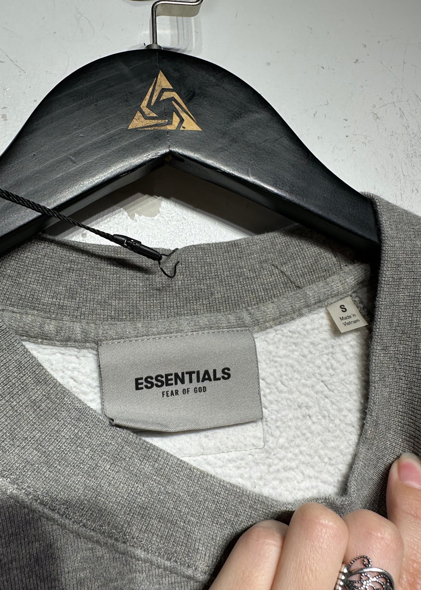 FOG Essentials Grey Crewneck Fem S