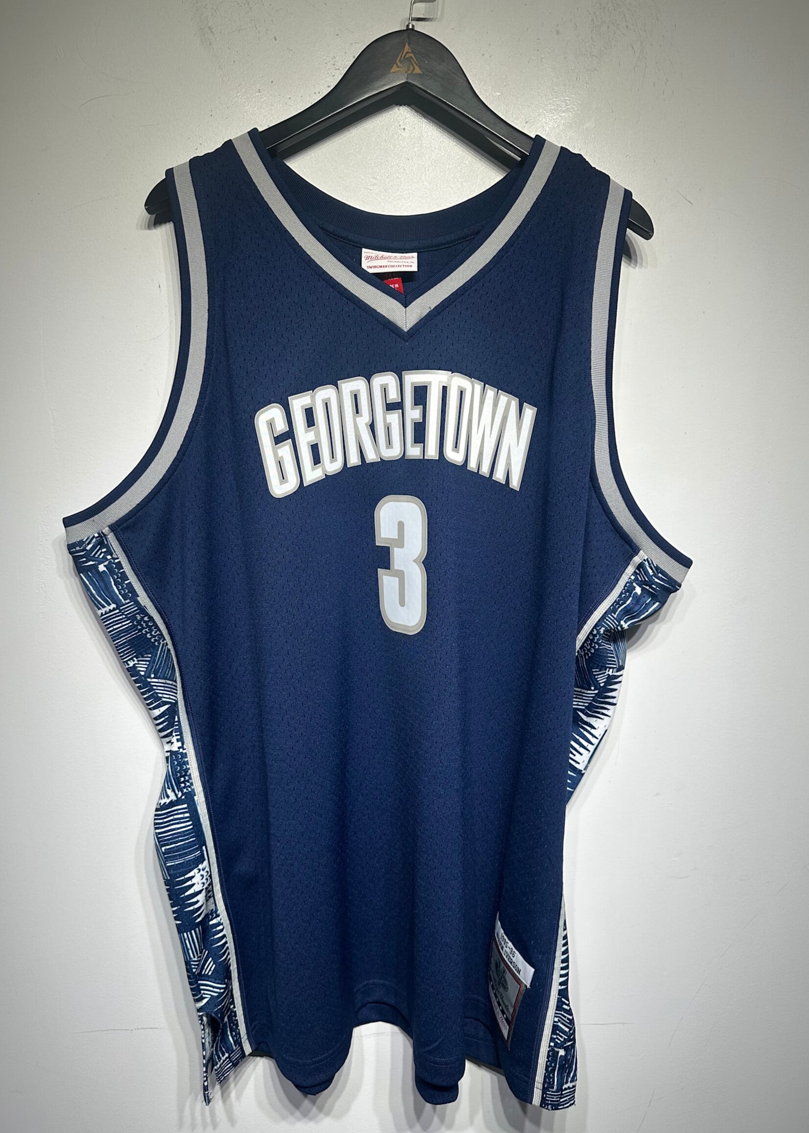 George Town Iverson NWT MN Jersey Masc 2XL