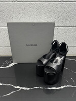 Balenciaga NIB Camden Platform Sandal 37/7