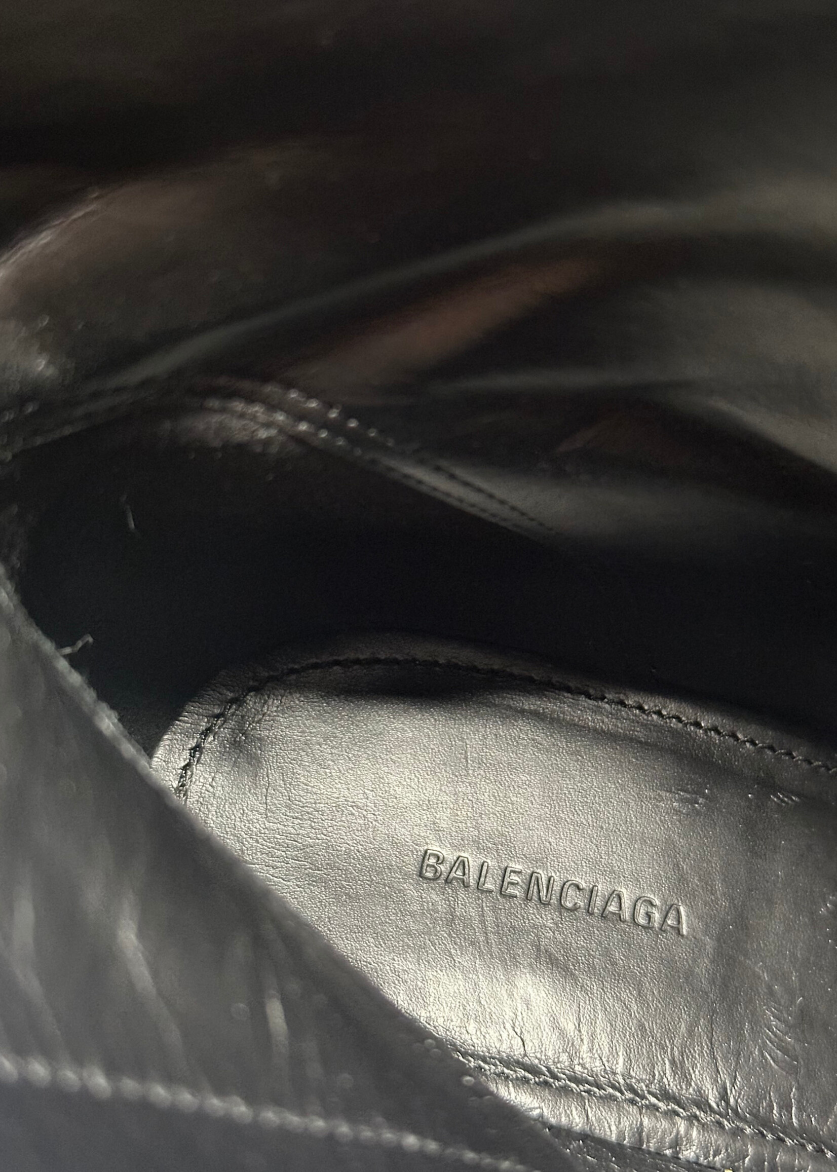 Balenciaga NIB Camden Boot 38/8