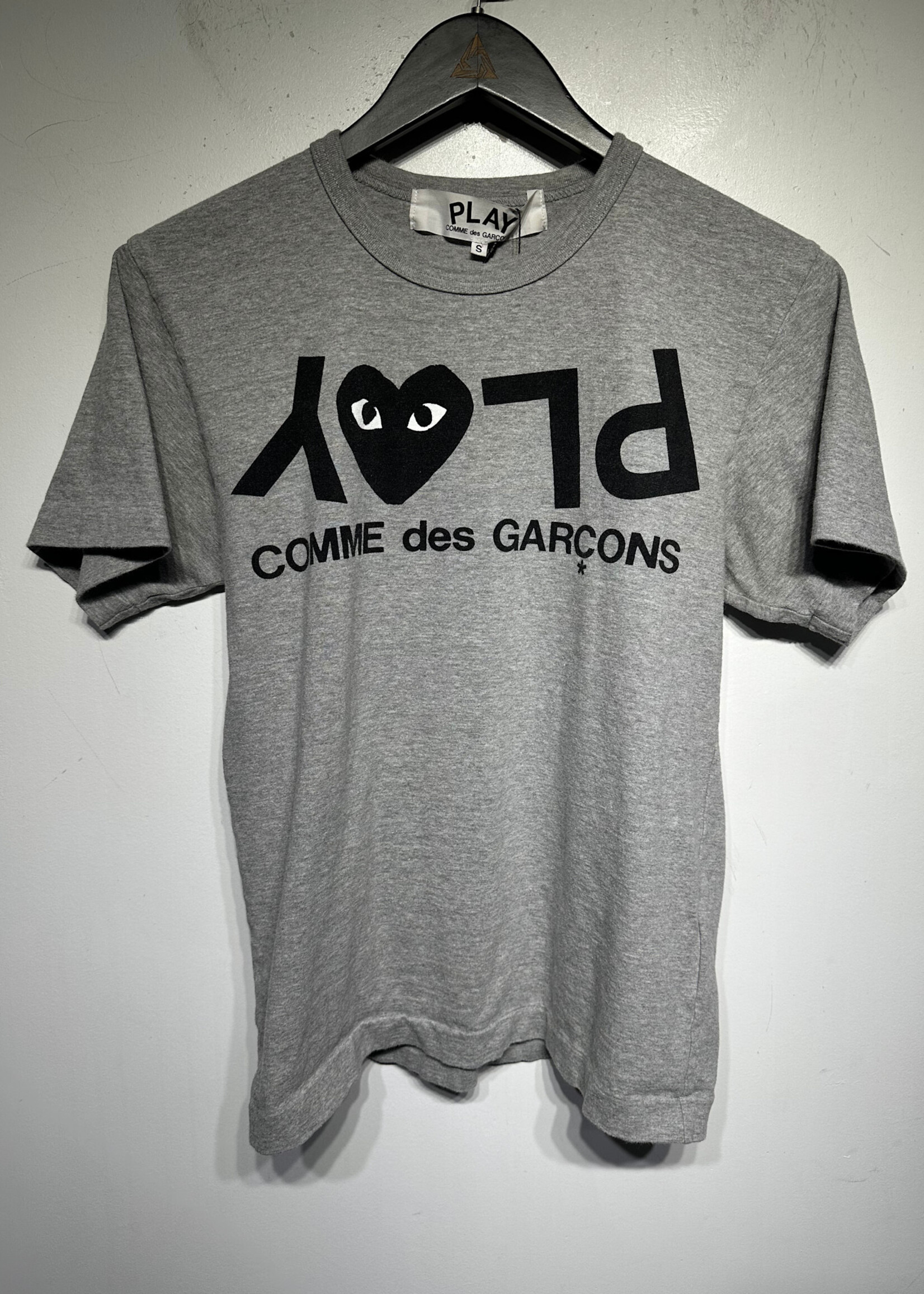 Play CDG Grey Inverted Logo Tee S