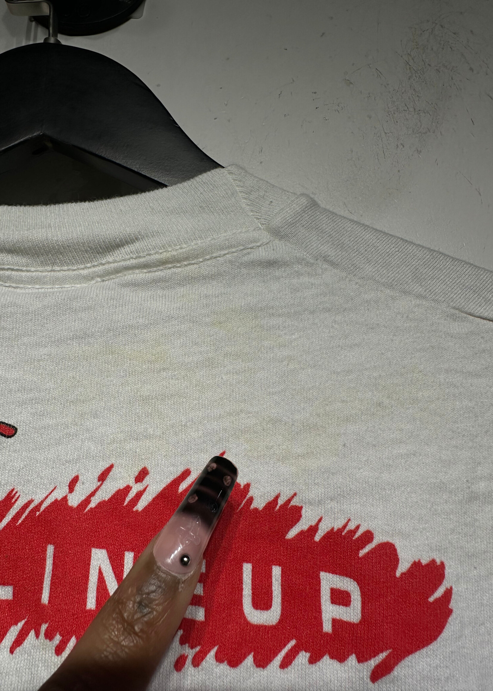 Brickyard 400 Vintage White Racing Tee L AS IS