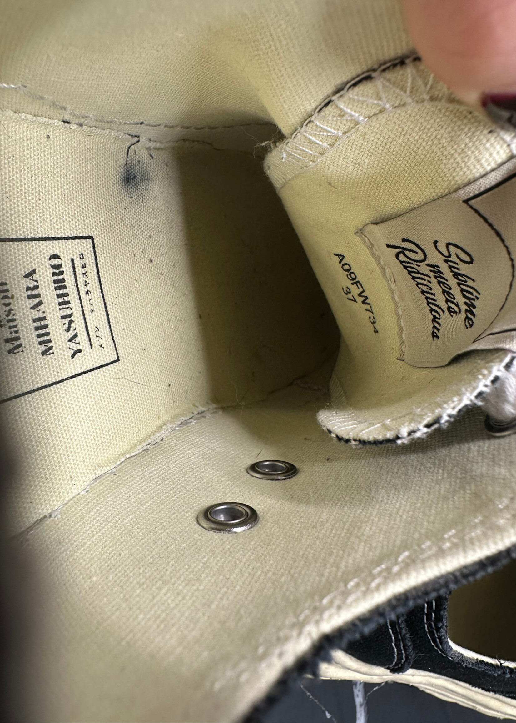 Maison Mihara Low Top Sneakers Fem 6.5