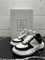 Maison Mihara 'Wayne' Black/White Sneakers Fem 6