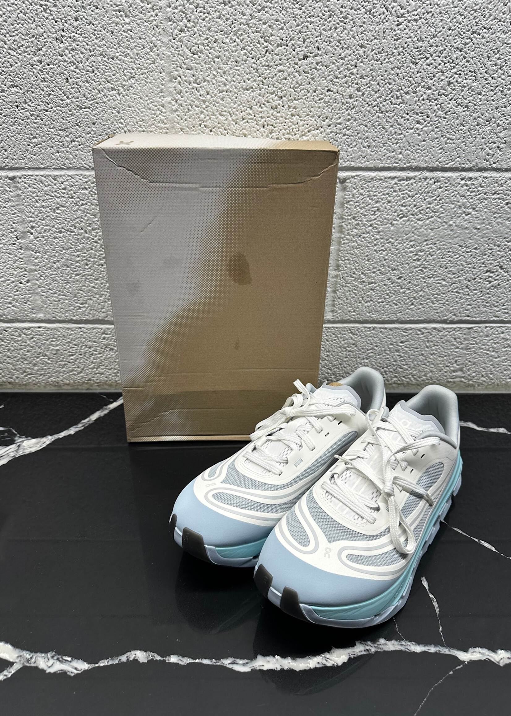On Cloudflow 5 Ad Ikon Hail/White Sneaker 10 Masc