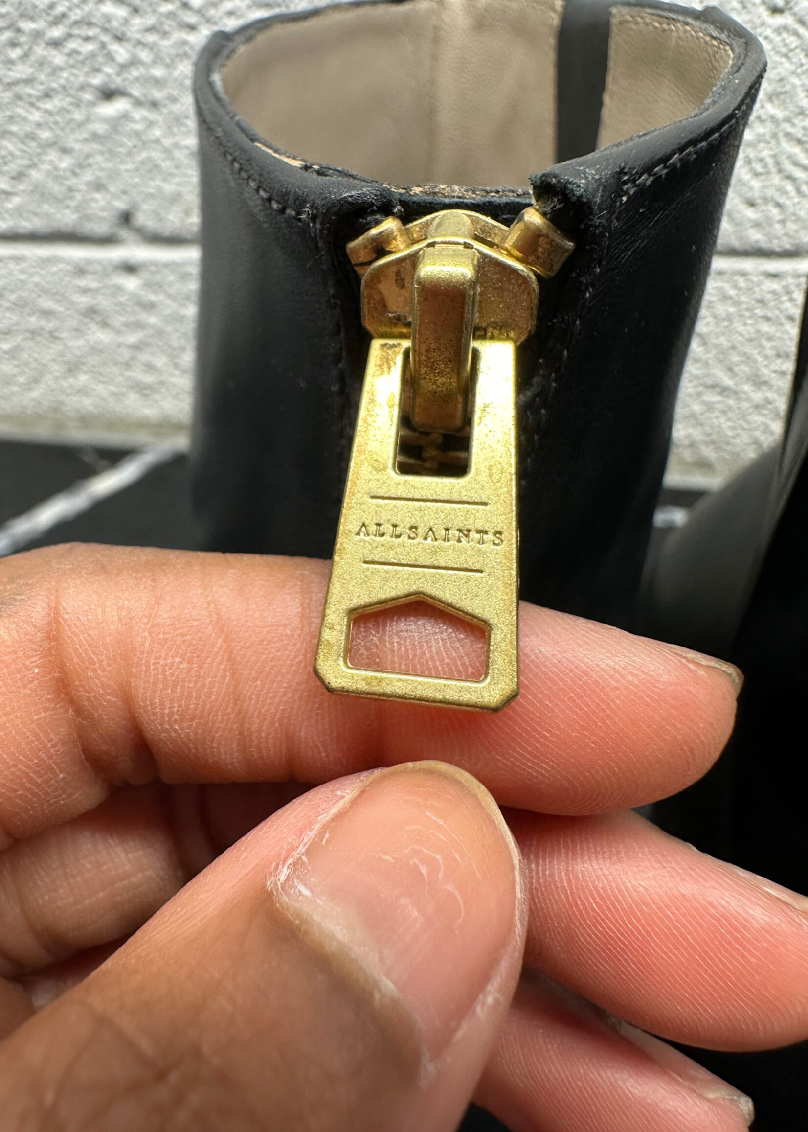 Allsaints Gold Screw Heel Boot 8.5 Fem