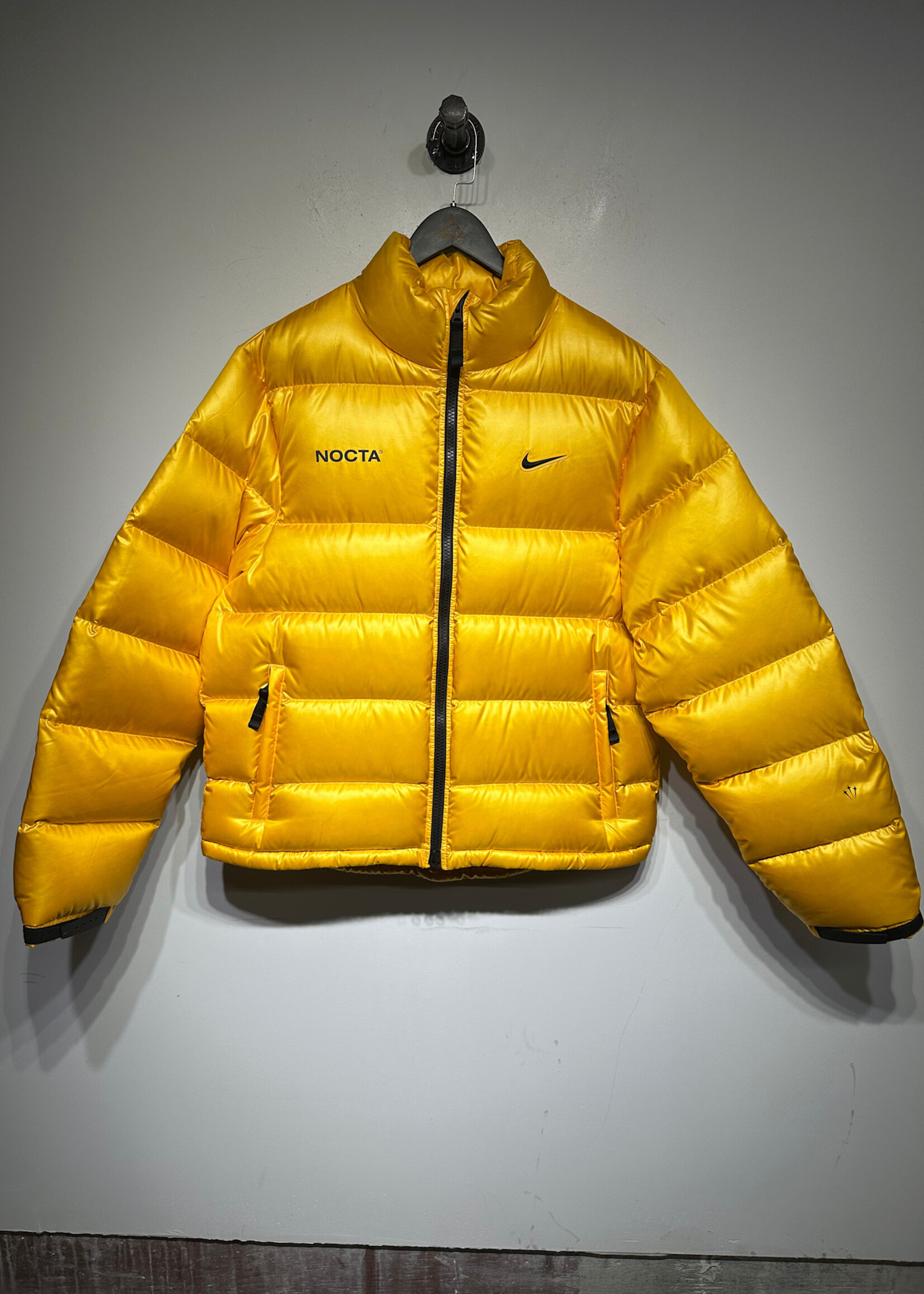 Nike x NOCTA Yellow Puffer Jacket Masc L
