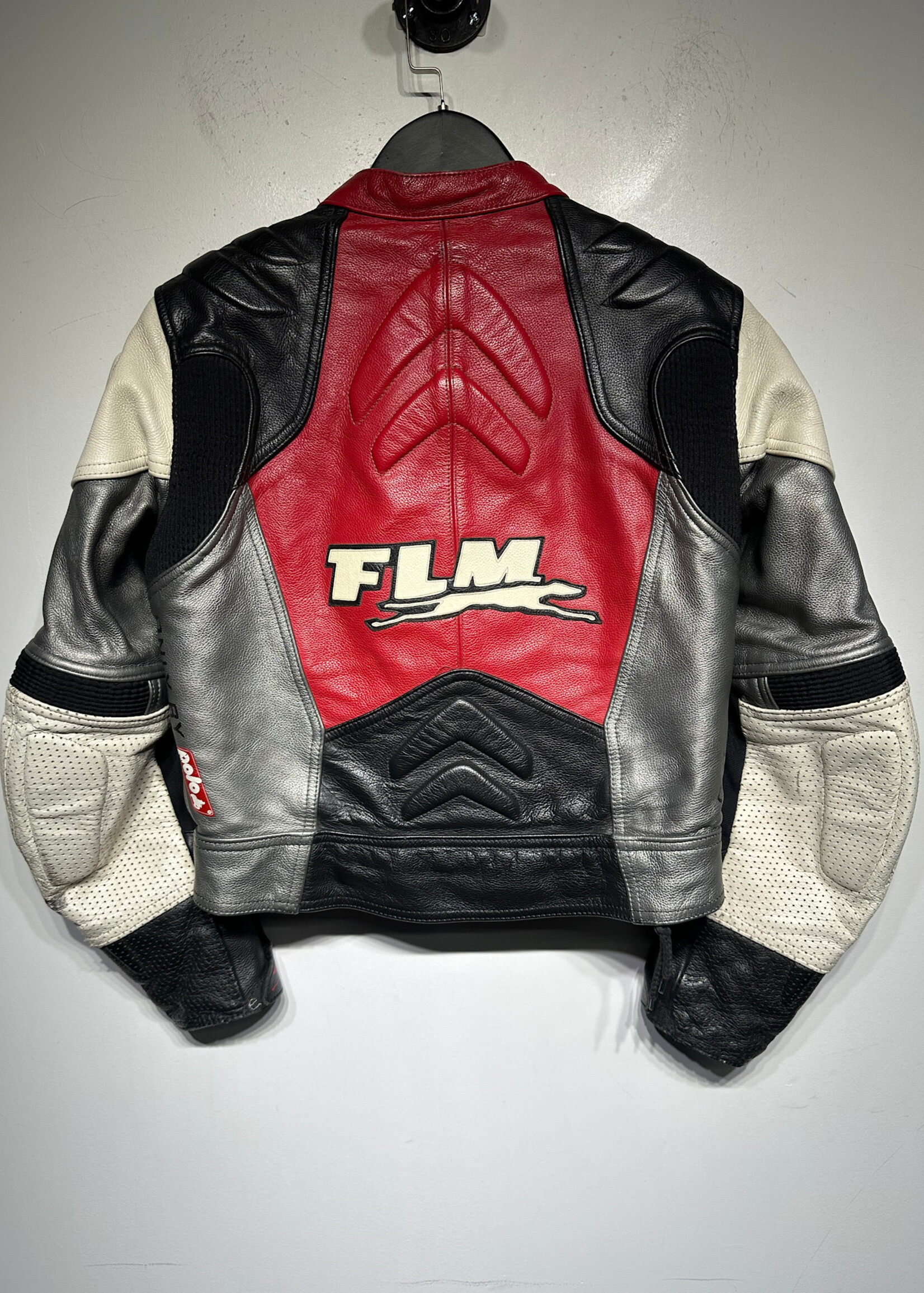 FLM Red Black Biker Jacket Fem S
