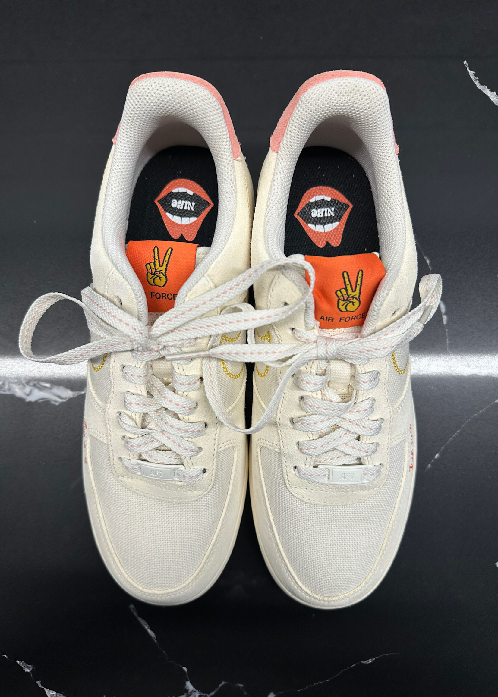 DS Nike AF1 Rock N Roll Fem 10