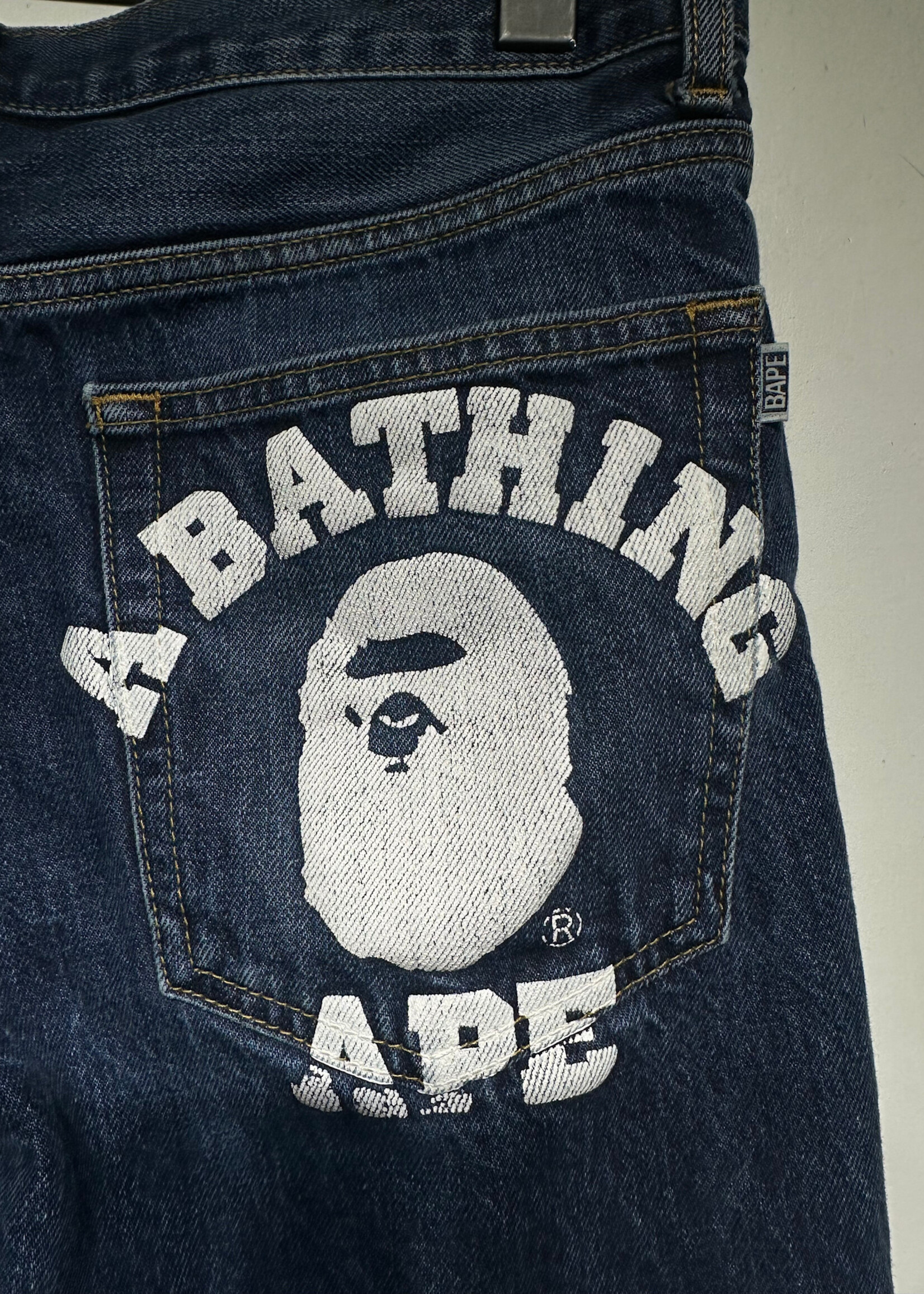 Bape Mid Wash Straight Leg Jeans Masc 31