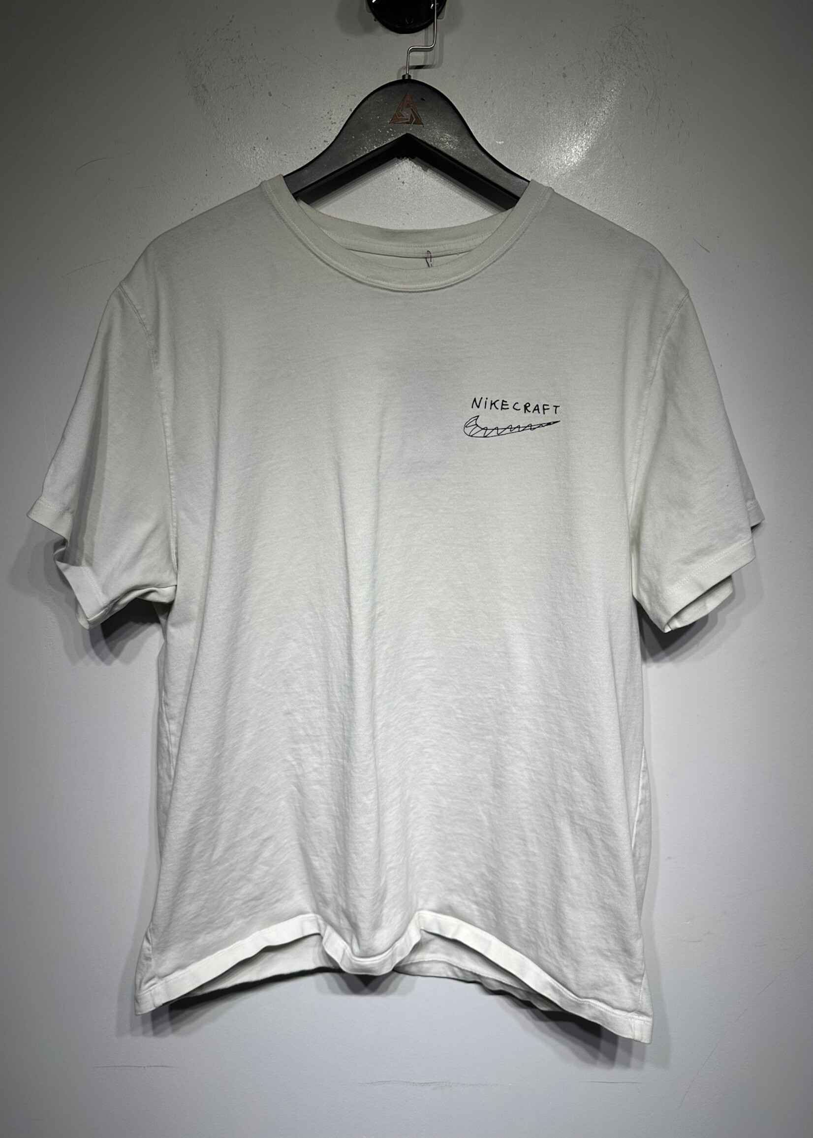 Nike Scribble Craft White Tee XL Masc