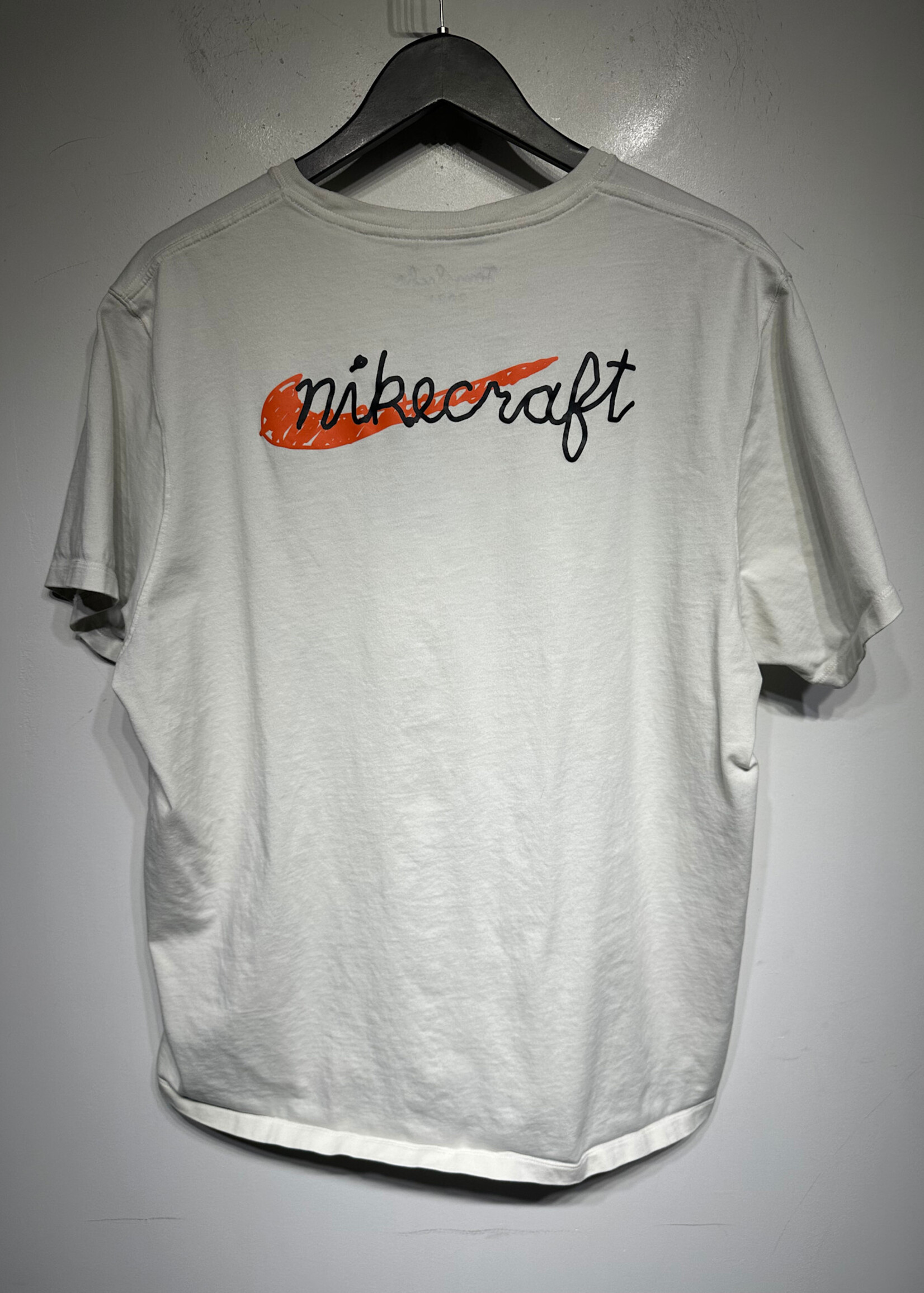 Nike Scribble Craft White Tee XL Masc