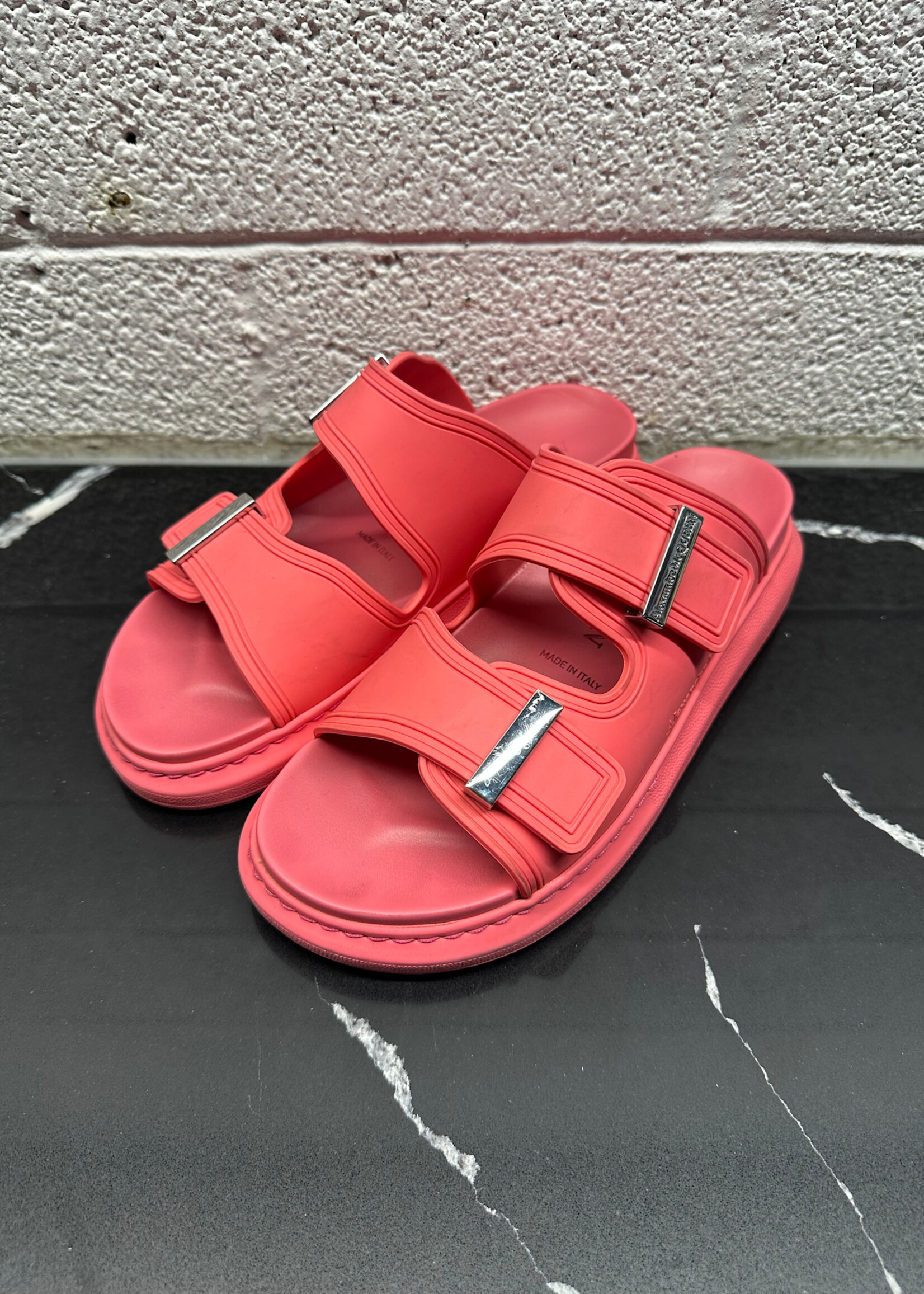 McQueen Pink Hybrid Slides 39/8.5