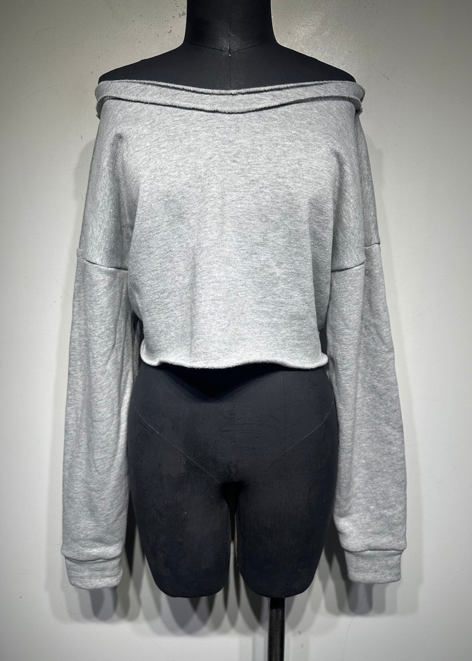 ALO GREY CUTOFF SWEATSHIRT XS