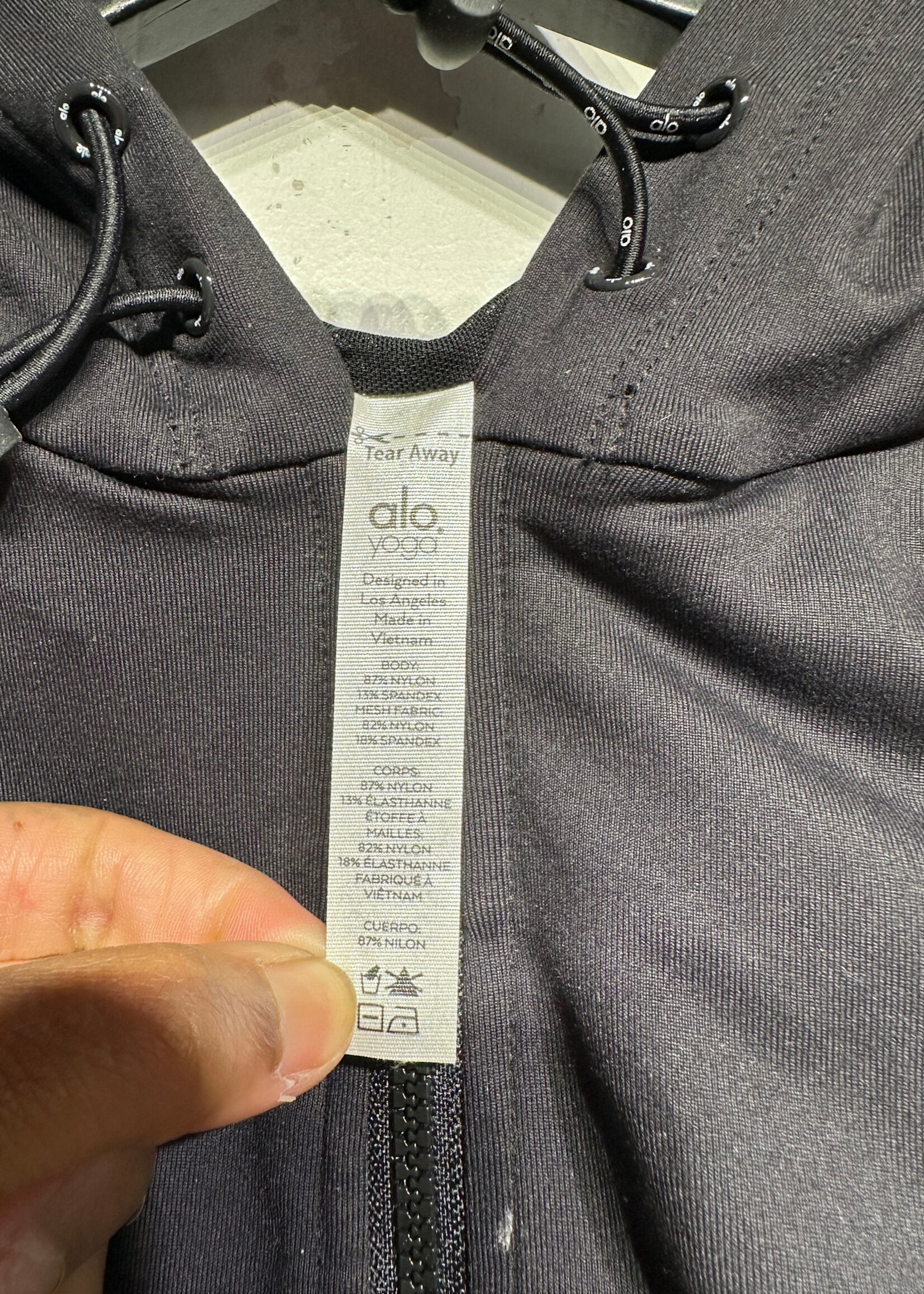 NWT BLACK ALO HOODIE XS