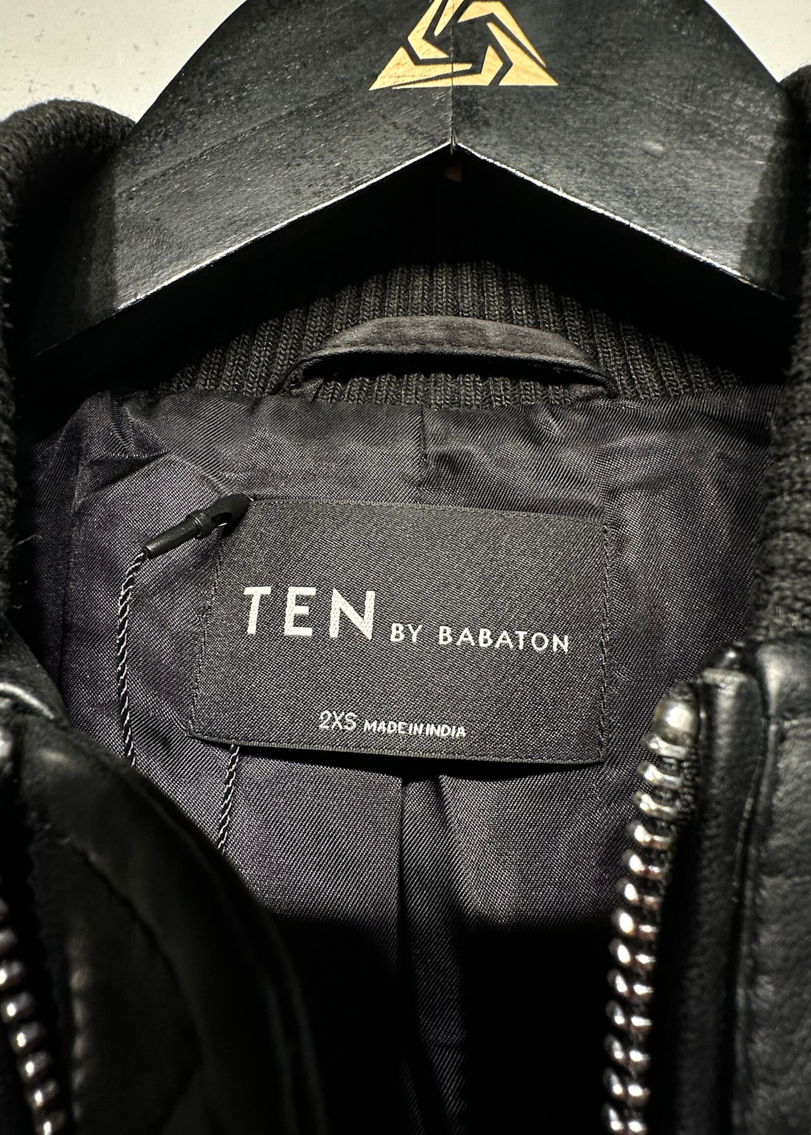 TEN BY BABATON FAUX LEATHER JACKET XXS