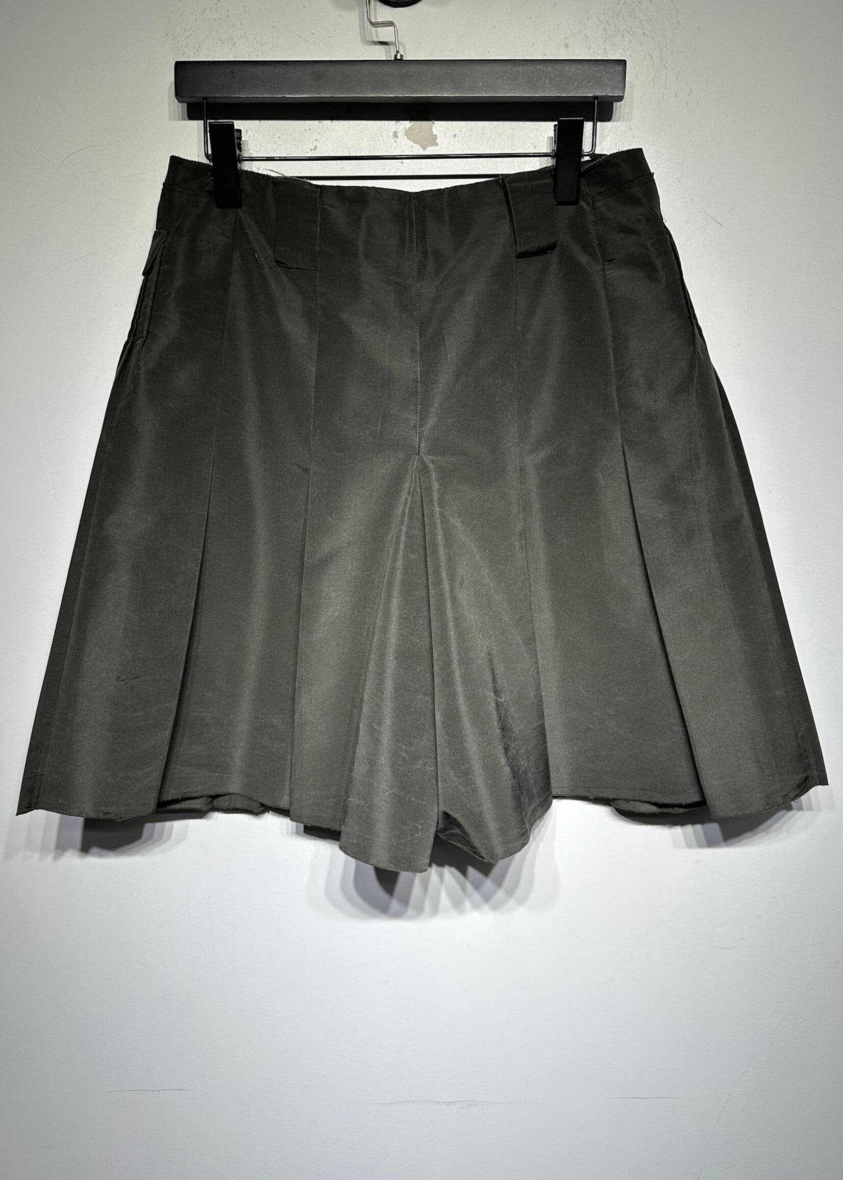 Prada 2000s Green Pleated Wide Leg Shorts 30"