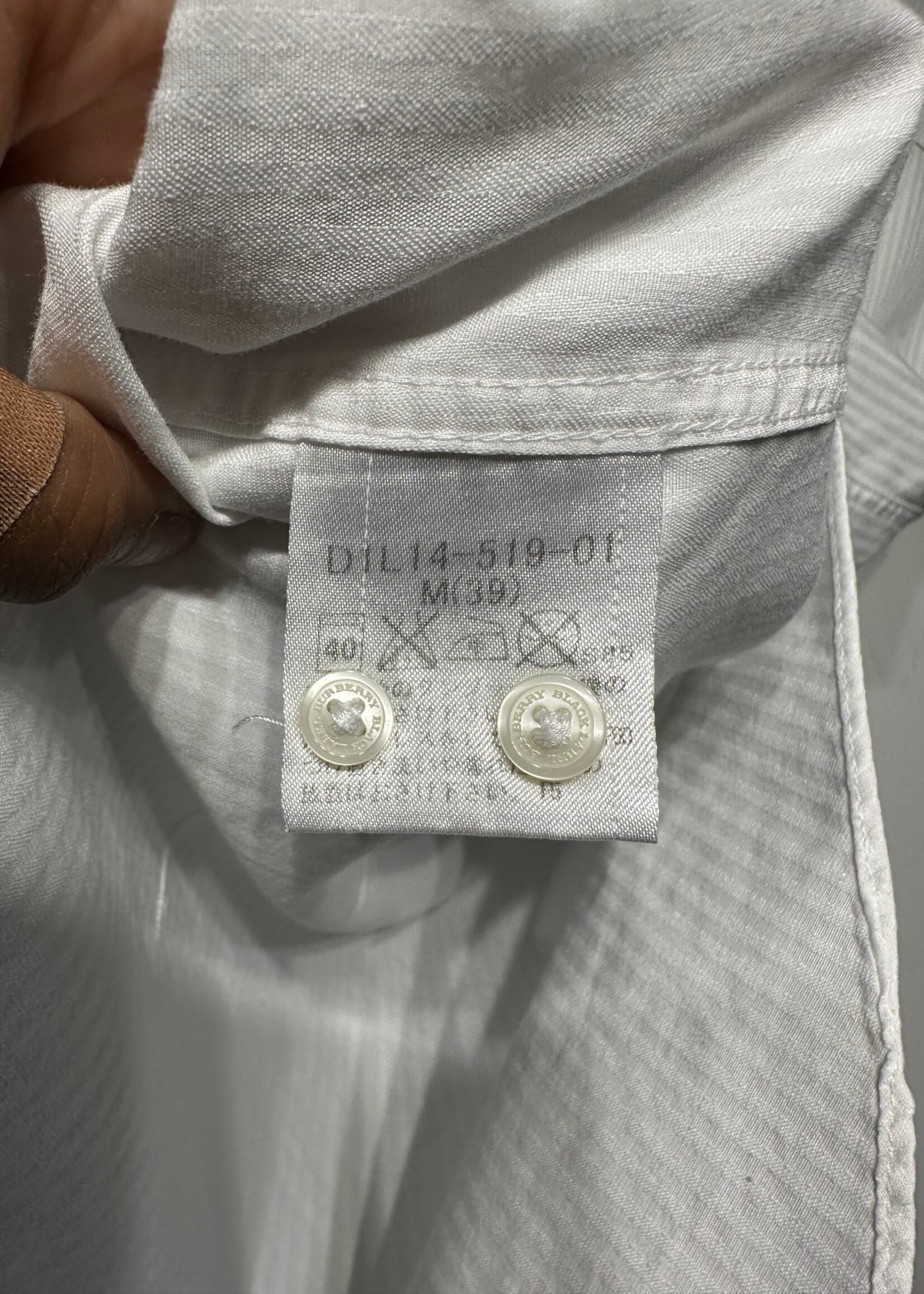 Burberry Black Label White Striped B/U Shirt M