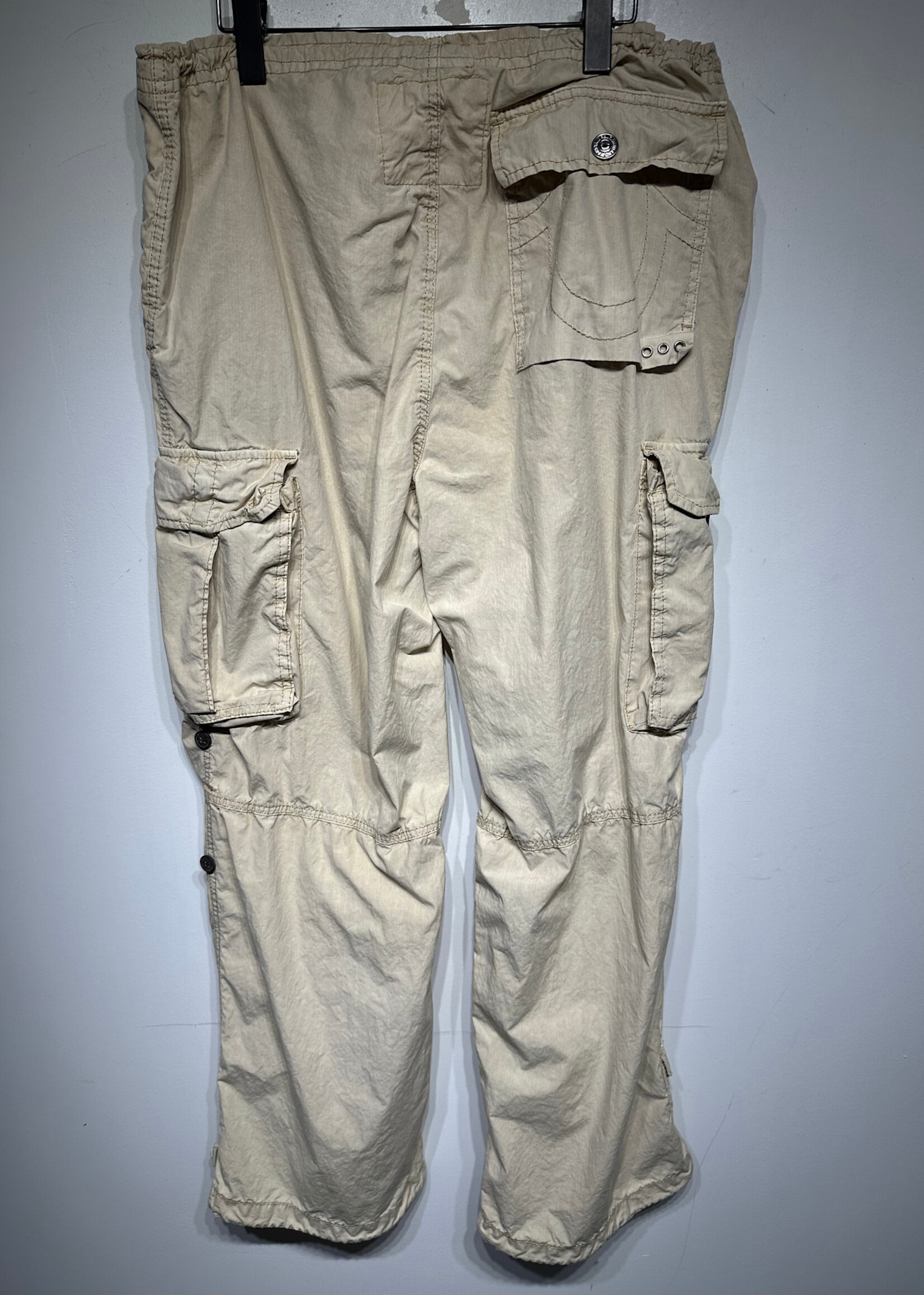 True Religion Beige Button Wideleg Cargo Pants Masc 36