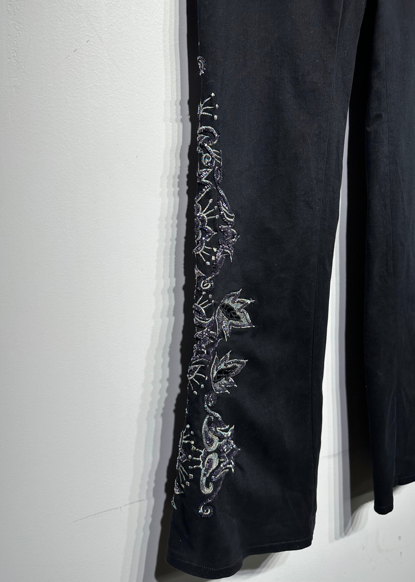 Elleallo Div Embroidered Black Flare Pants 25