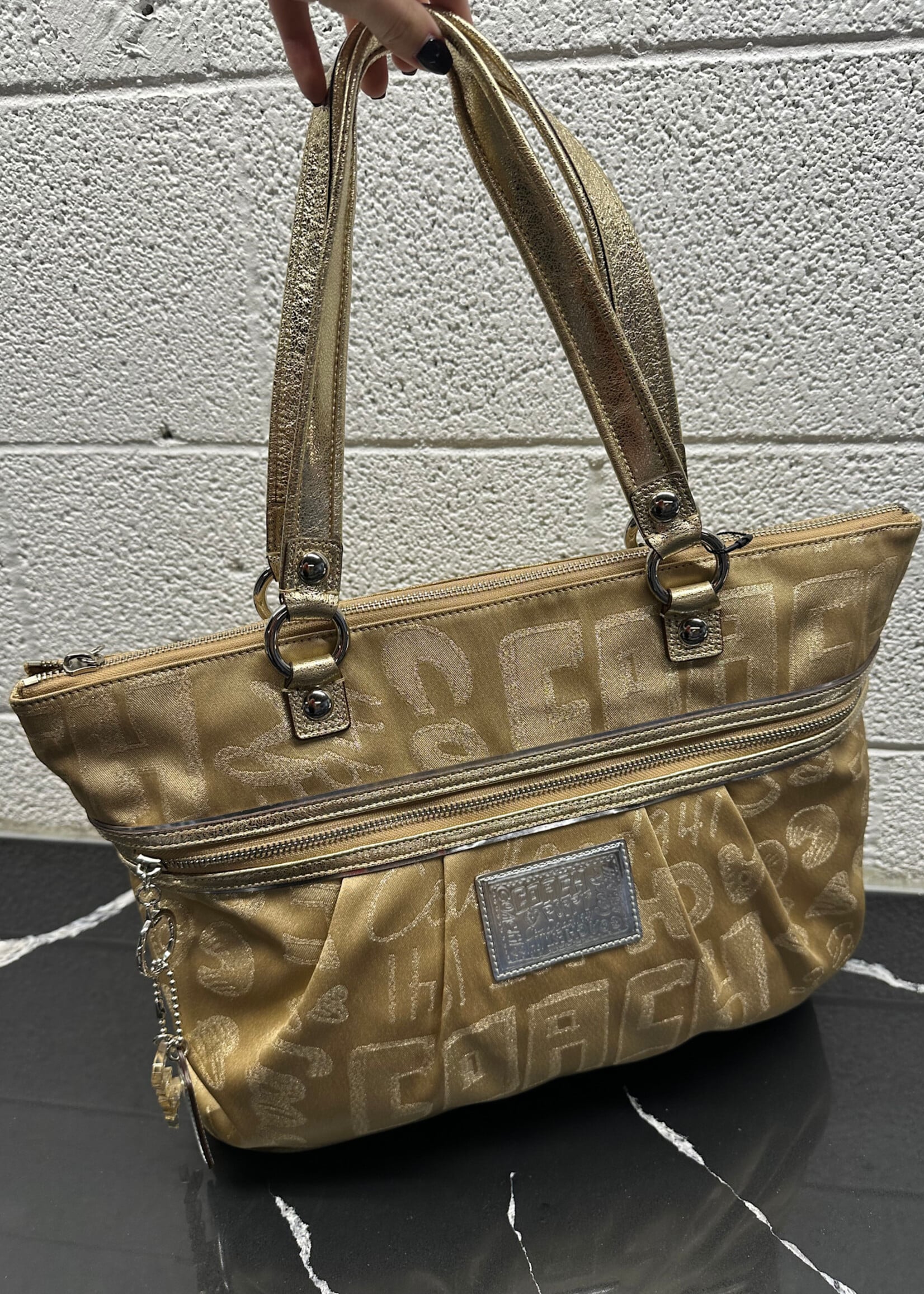 Coach Poppy Glam Tote