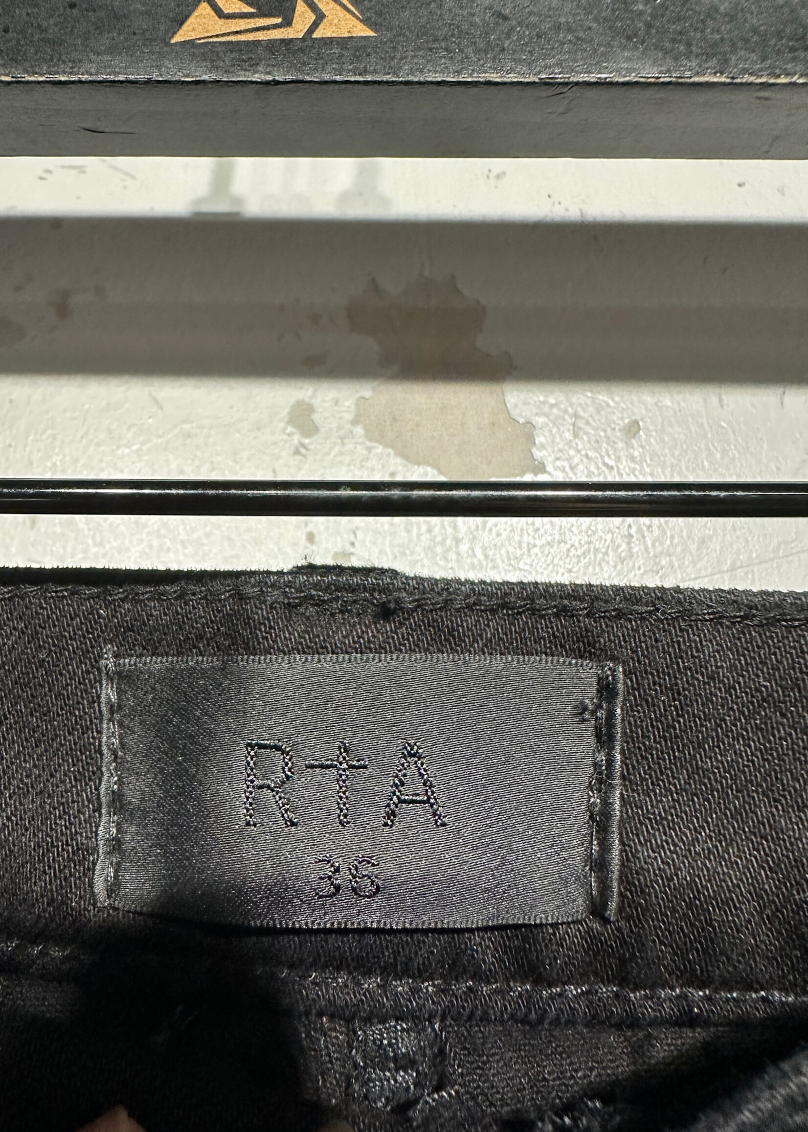 RTA Cross Embellished Flare Jeans mAsc 36