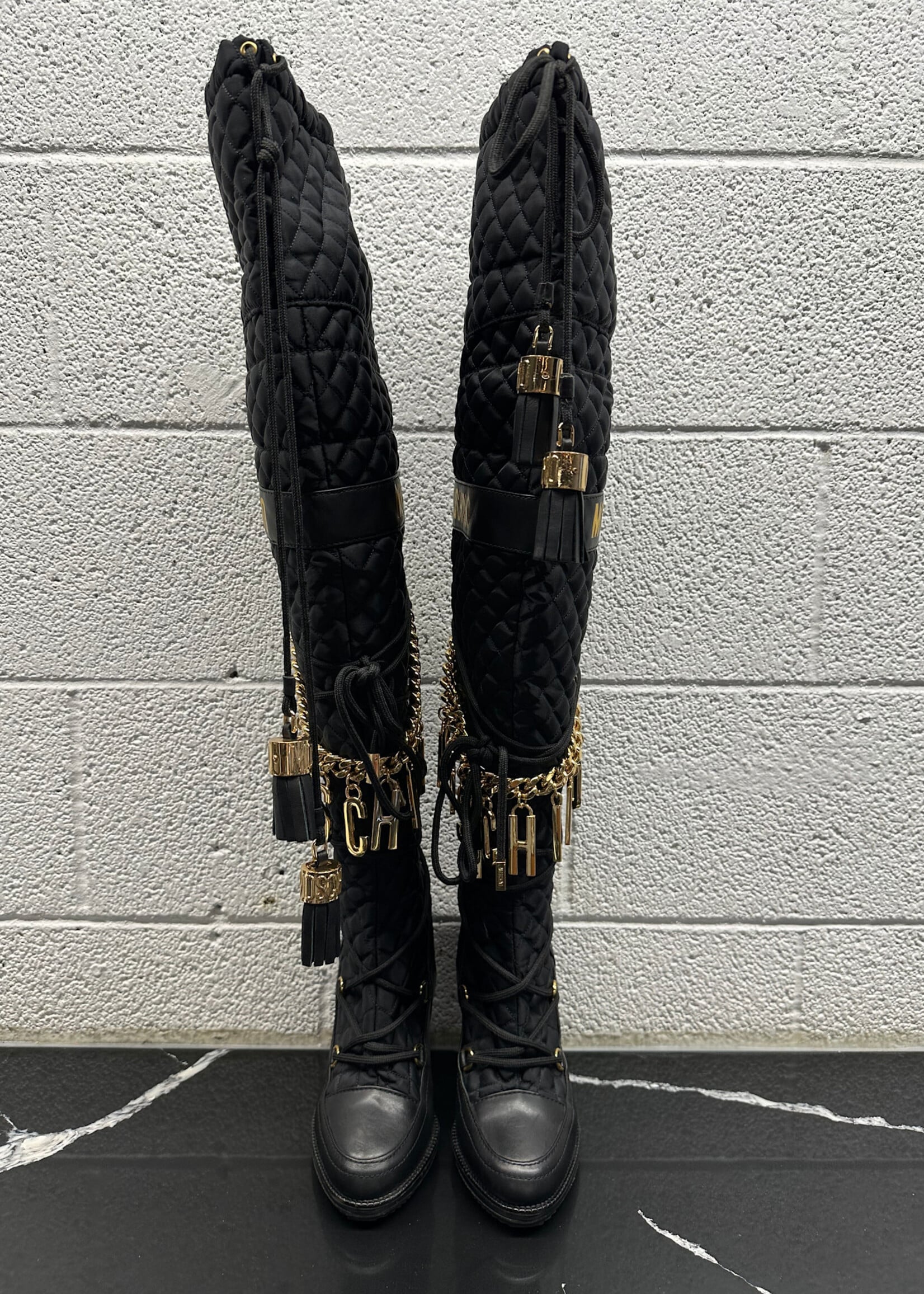 Moschino X H&M Black/Gold Puffer Boots 8