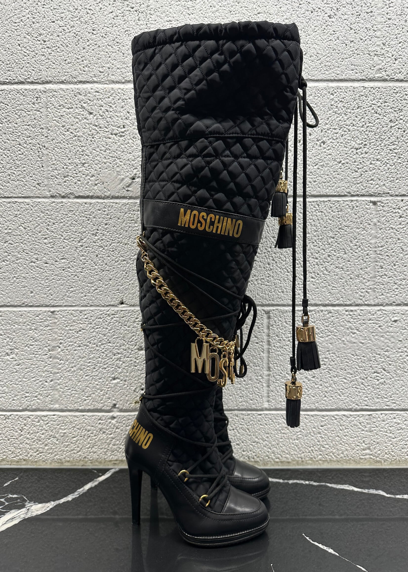 Moschino X H&M Black/Gold Puffer Boots 8