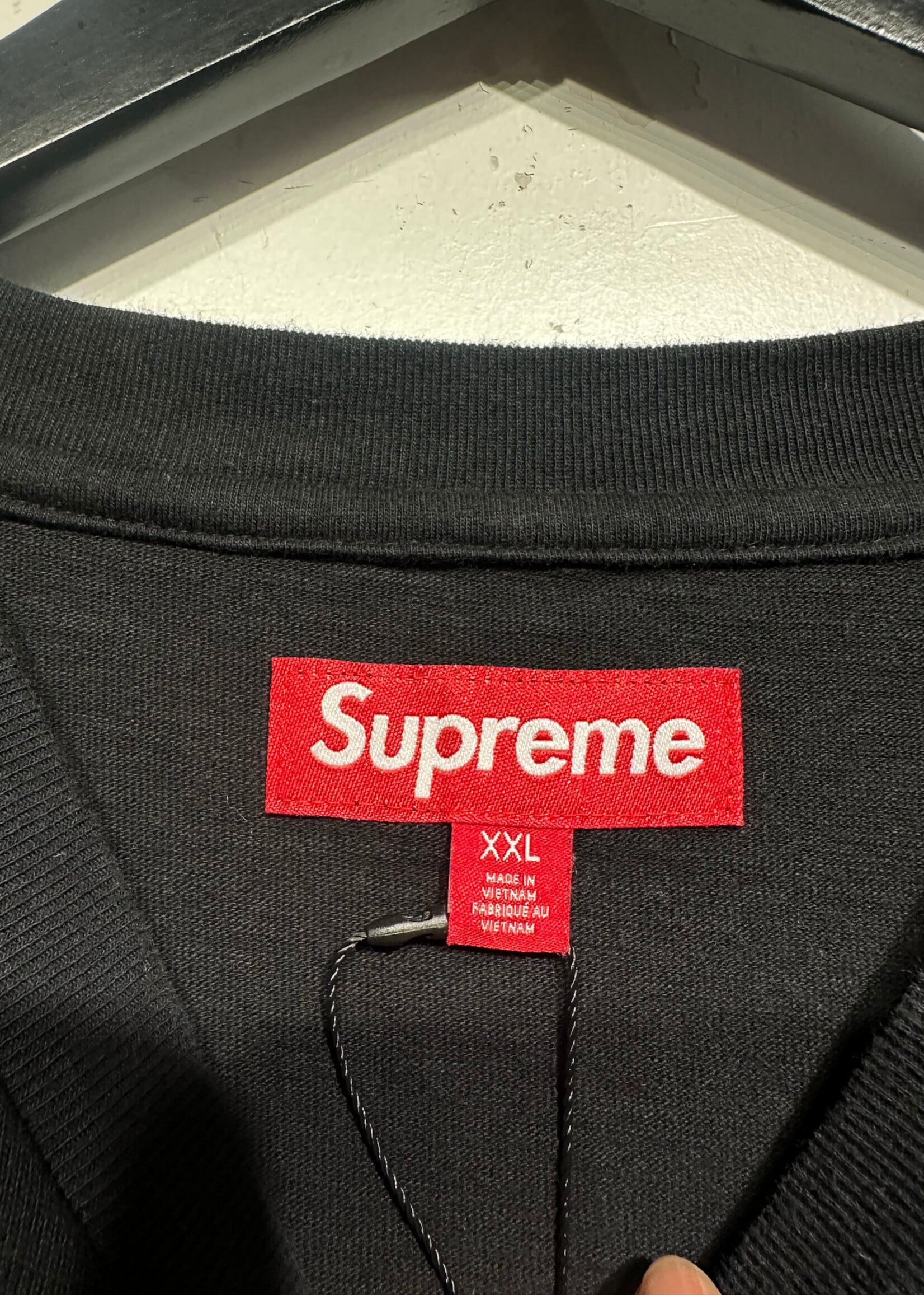 Supreme Black Satin Applique Tee XXL Masc