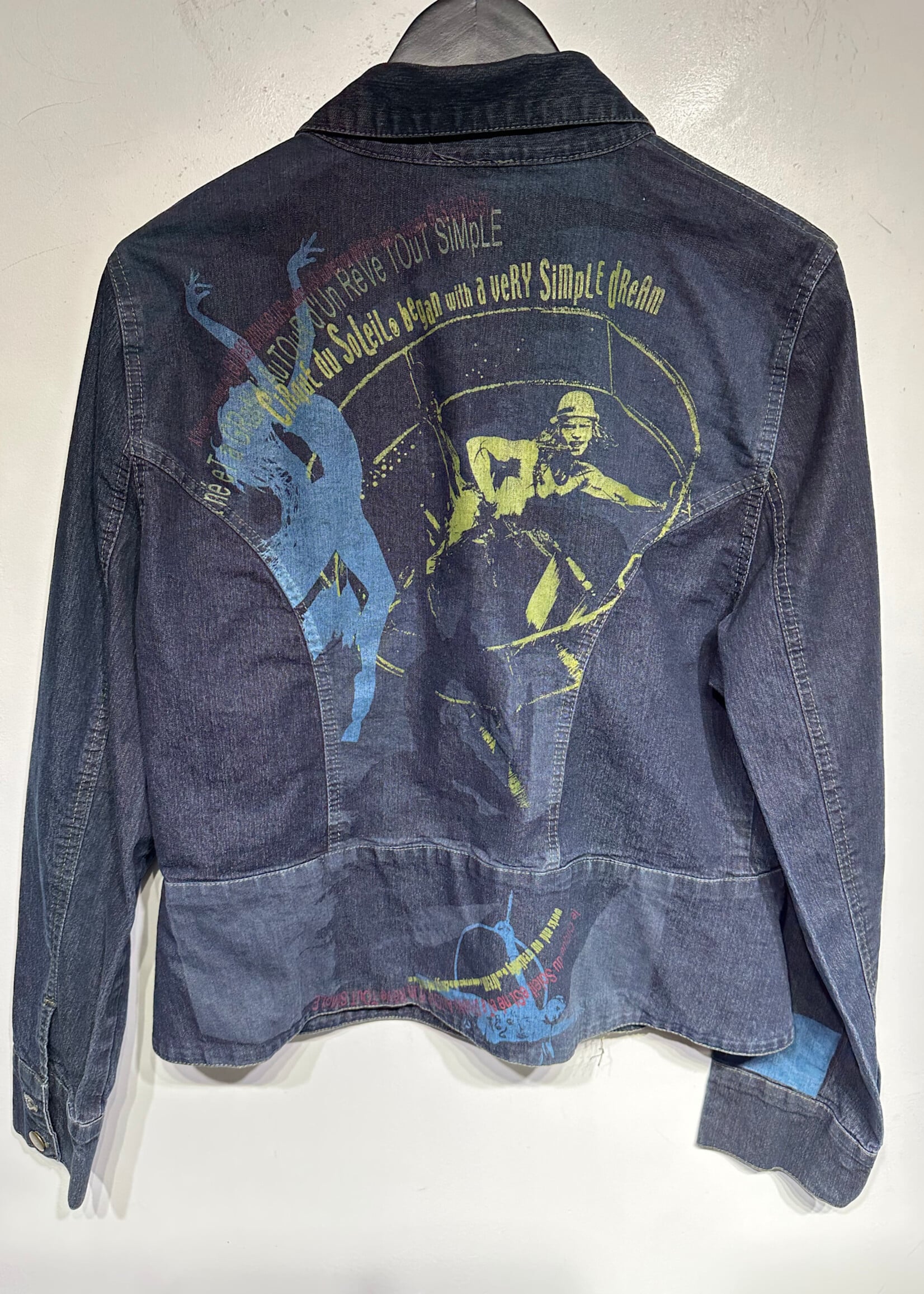 Cirque Du Soleil Printed Jean Jacket Fem L AS IS