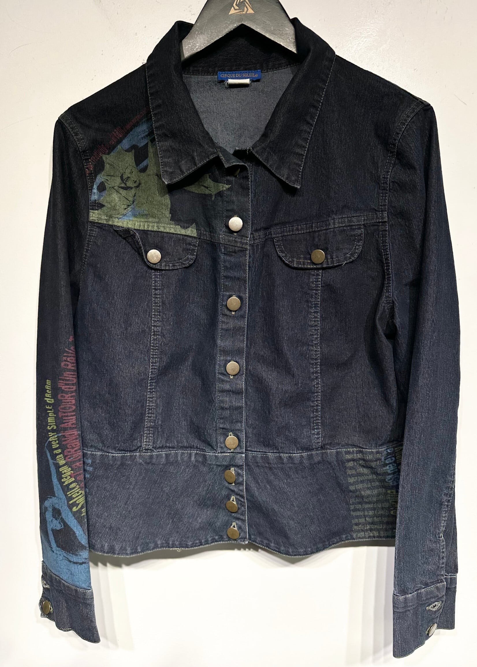 Cirque Du Soleil Printed Jean Jacket Fem L AS IS