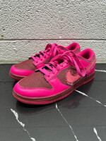 Nike Dunk Low Valentines Day 2022 Masc 10.5