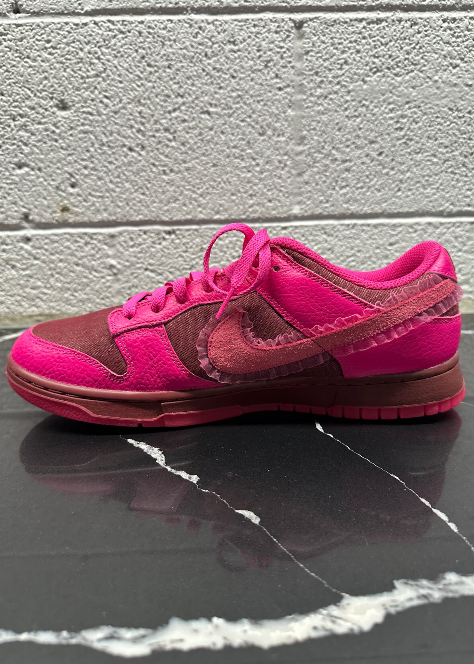 Nike Dunk Low Valentines Day 2022 Masc 10.5