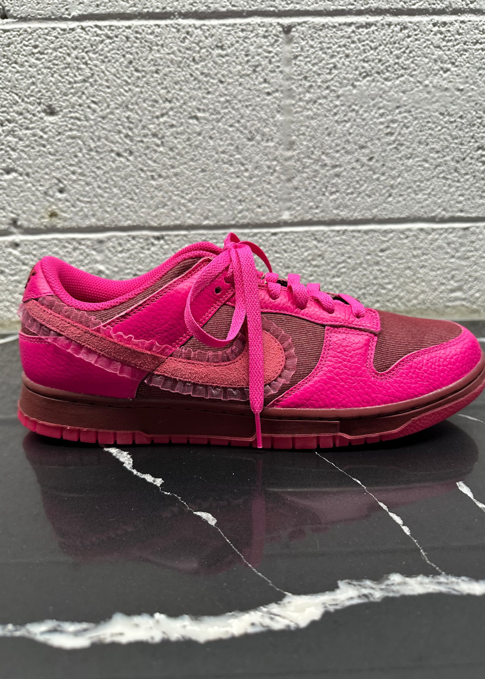 Nike Dunk Low Valentines Day 2022 Masc 10.5