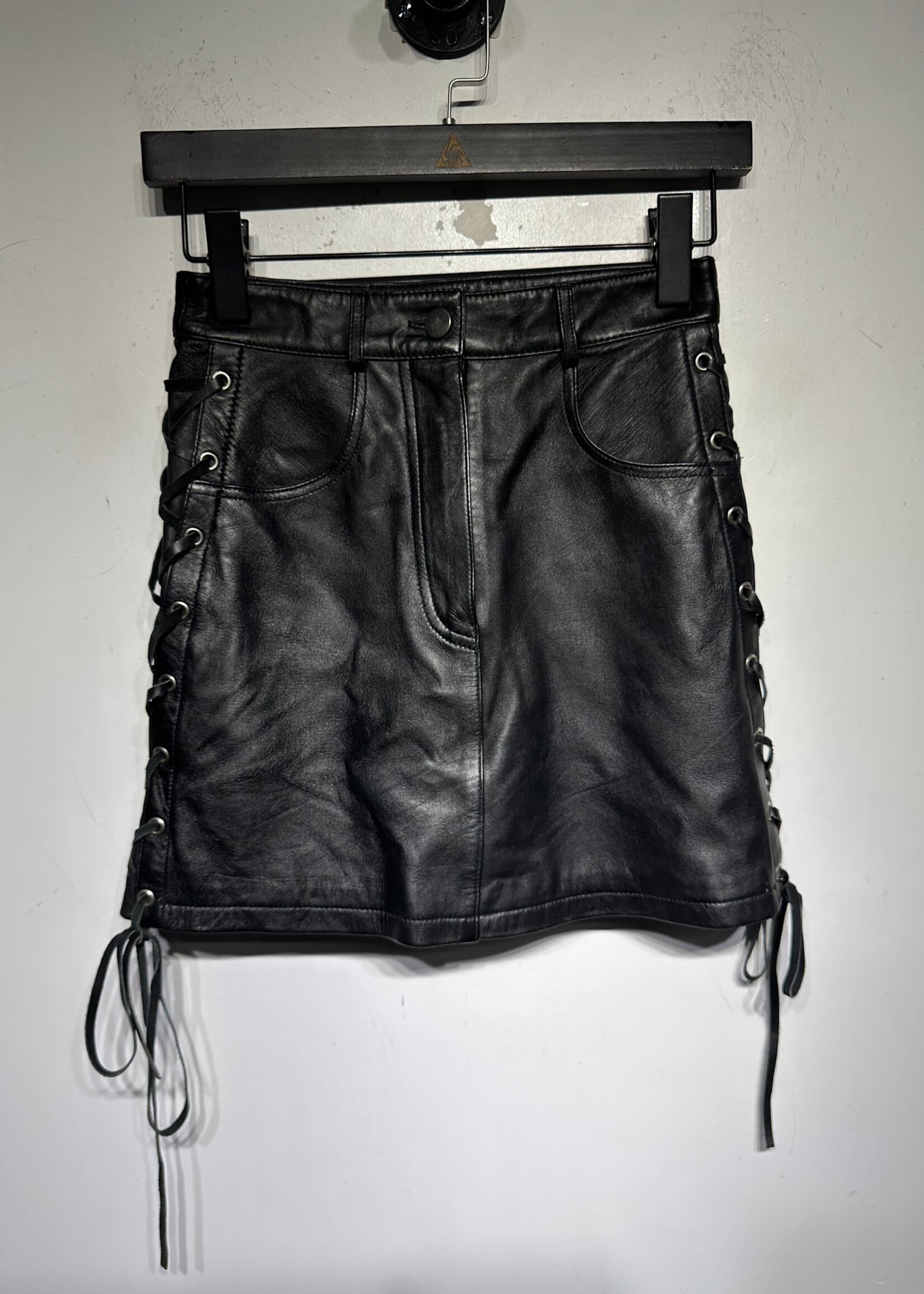 First Genuine Leather Black Lace Up Skirt 24 Fem