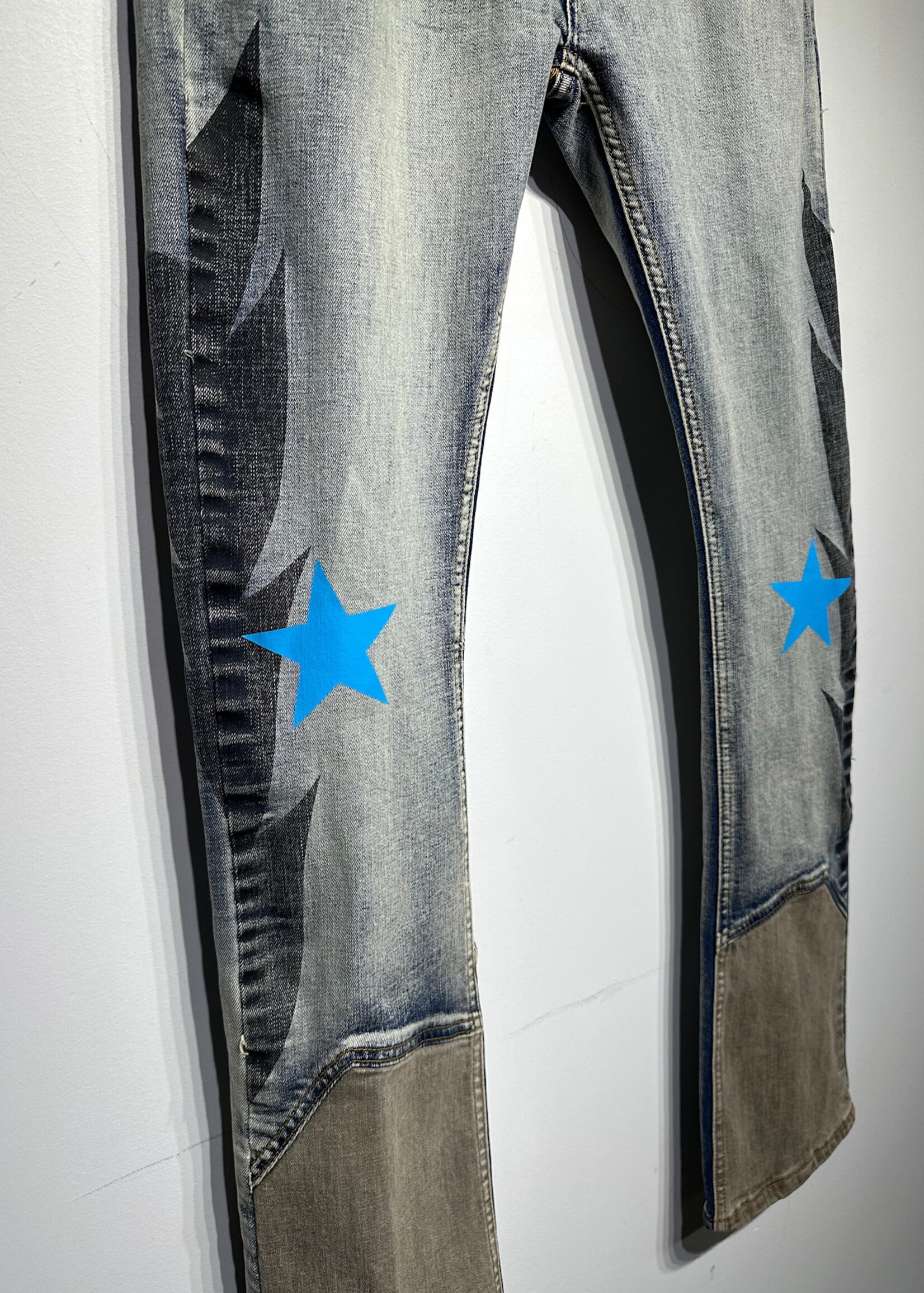 Cooper Los Angeles Star Detail Flare Jeans