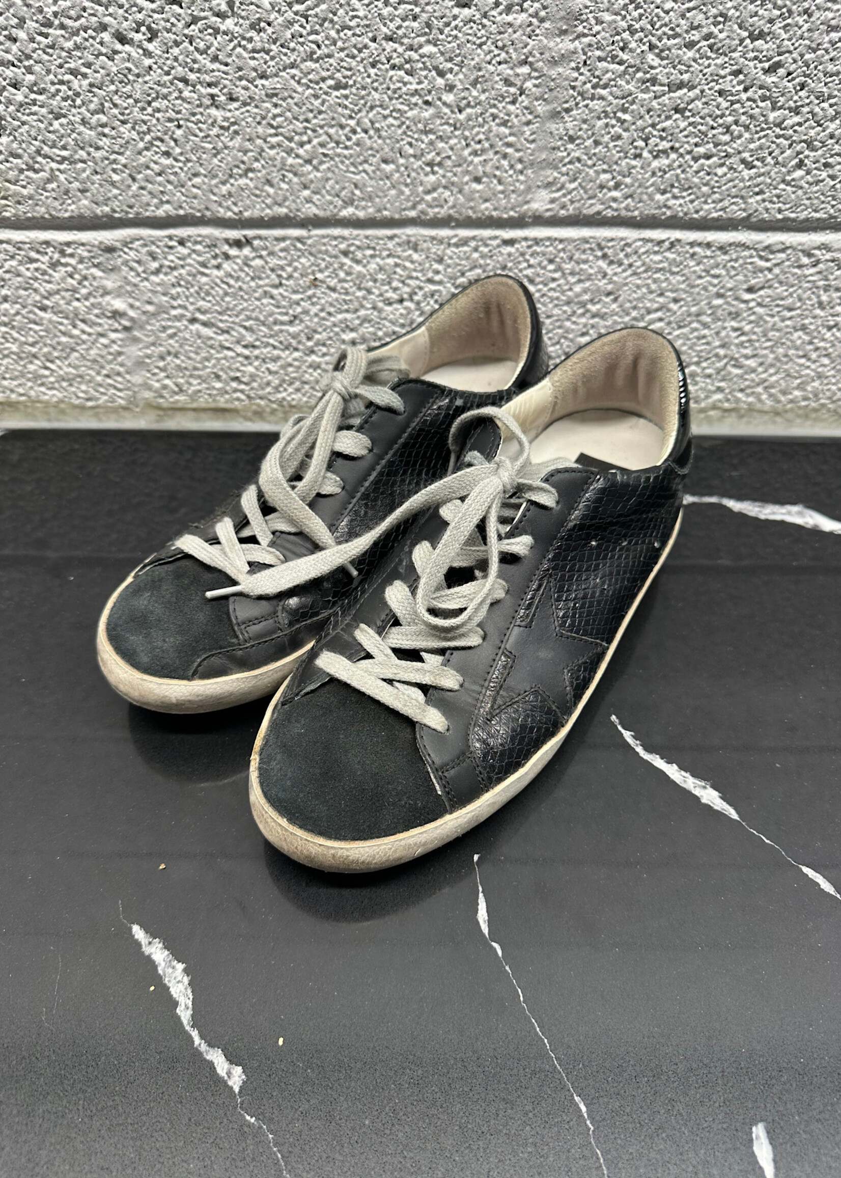 Golden Goose Black Snakeskin Fem 7