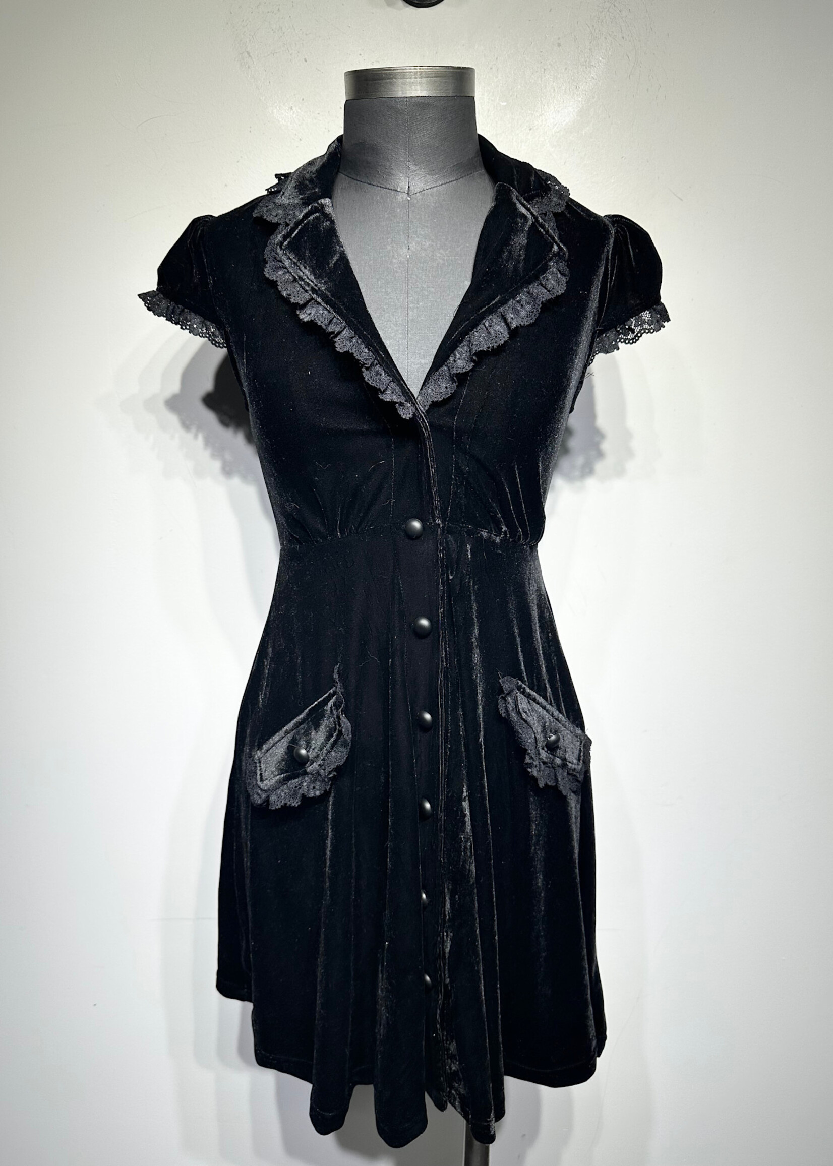 Killstar NWT Black Velour Lace Trim Dress XS