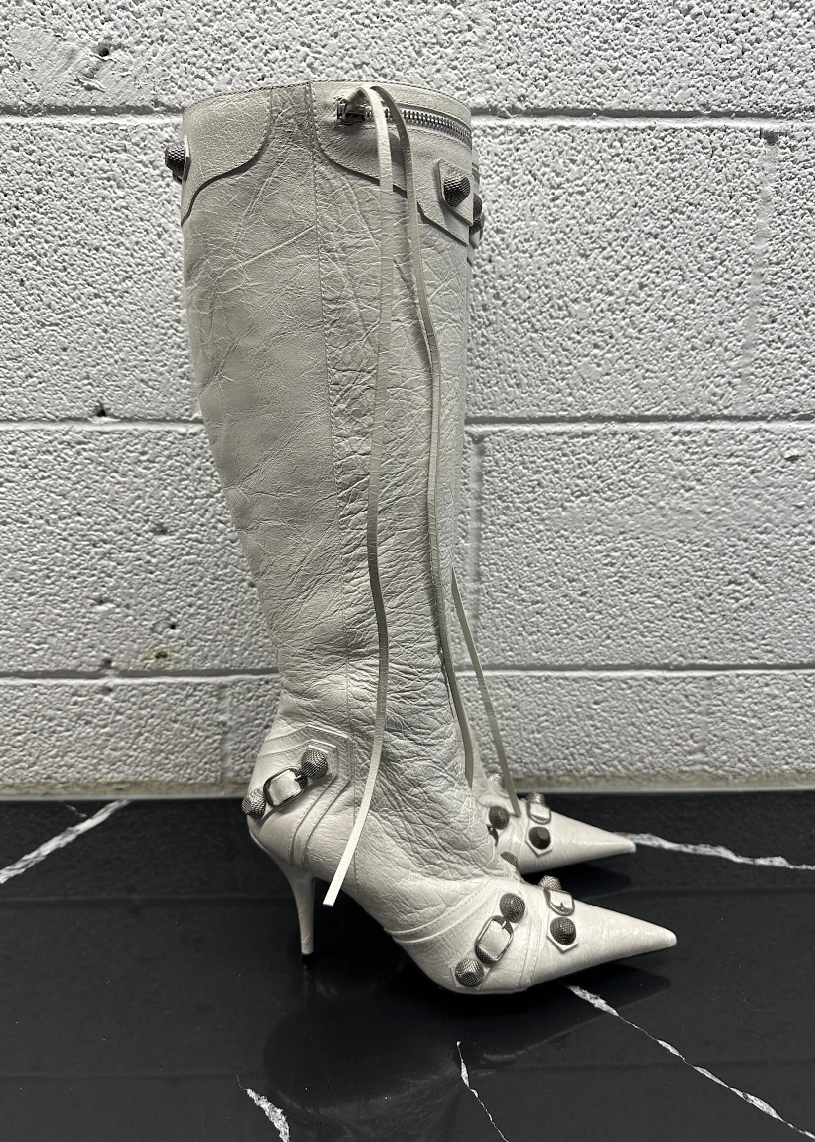 Balenciaga Le Cagole White Boots 7.5 Fem