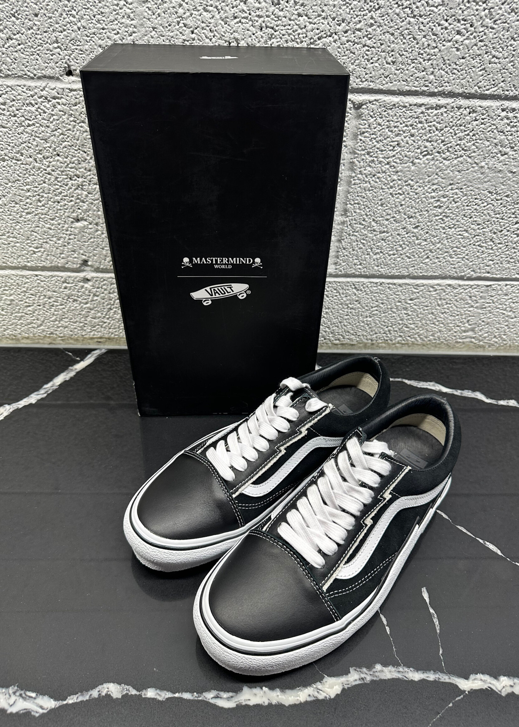 Vans Black Volted Mastermind Sneakers 8.5 Masc