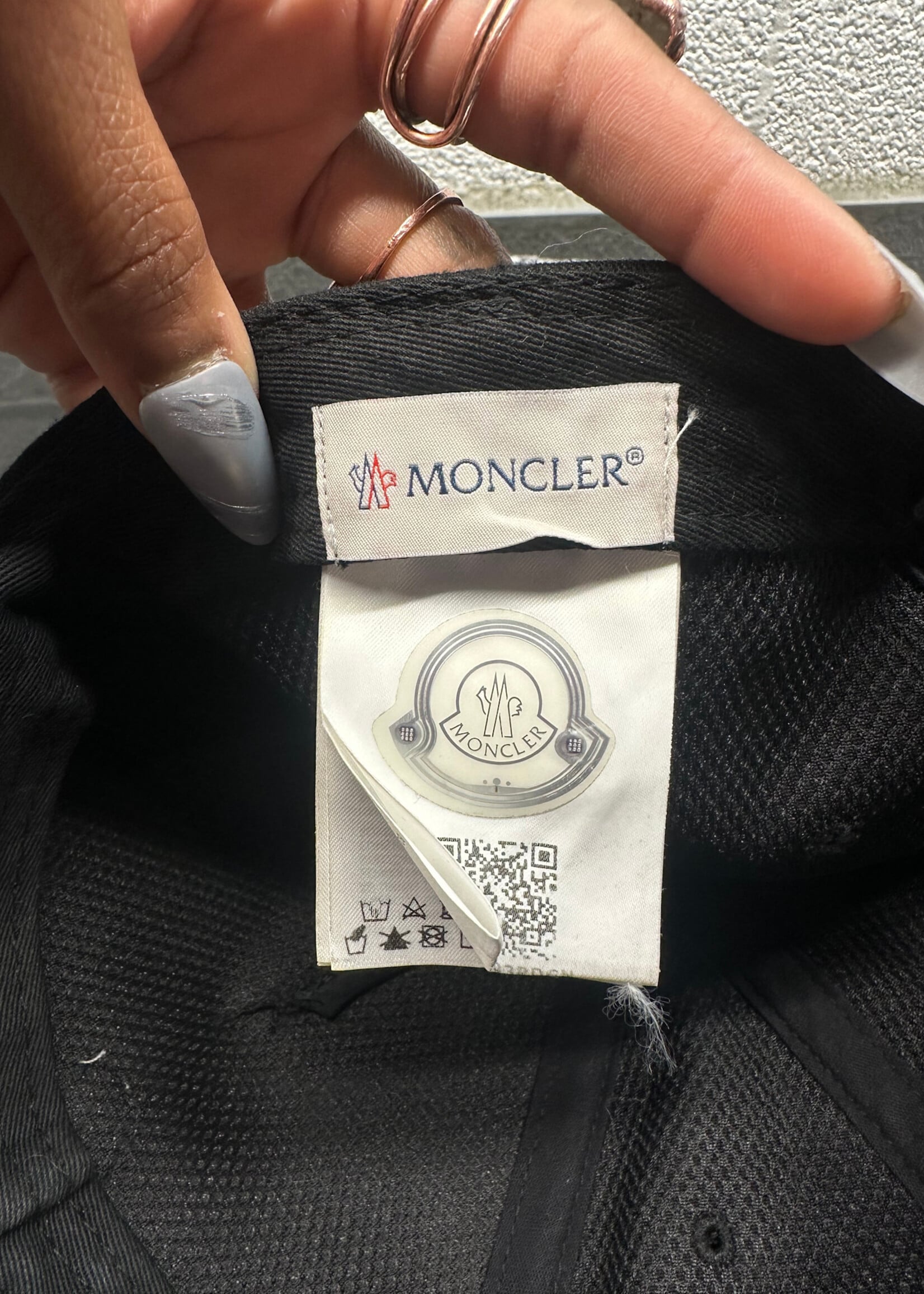 Moncler Black Logo Hat OS